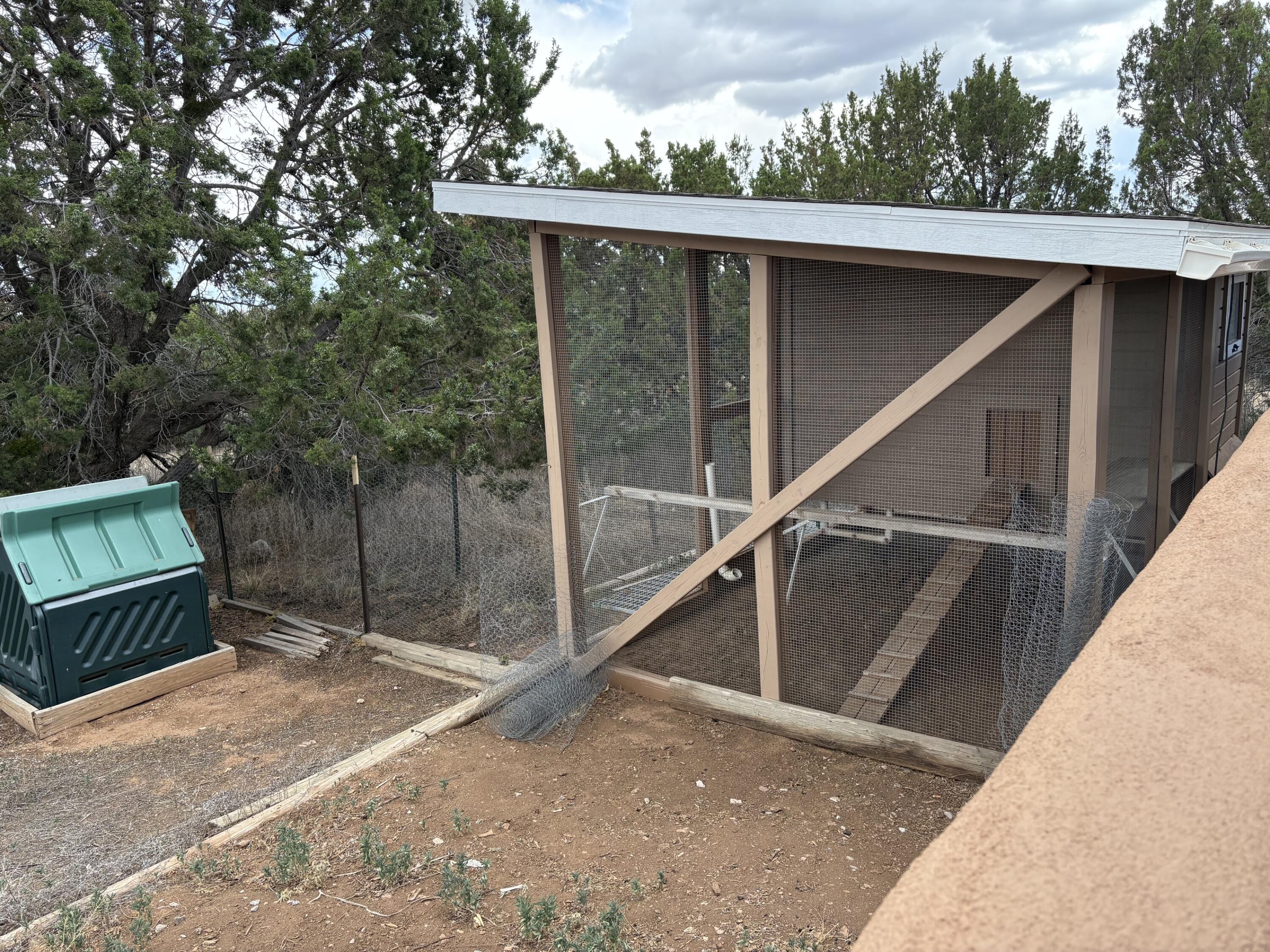 Photo 18 — 6 Hideaway Lane