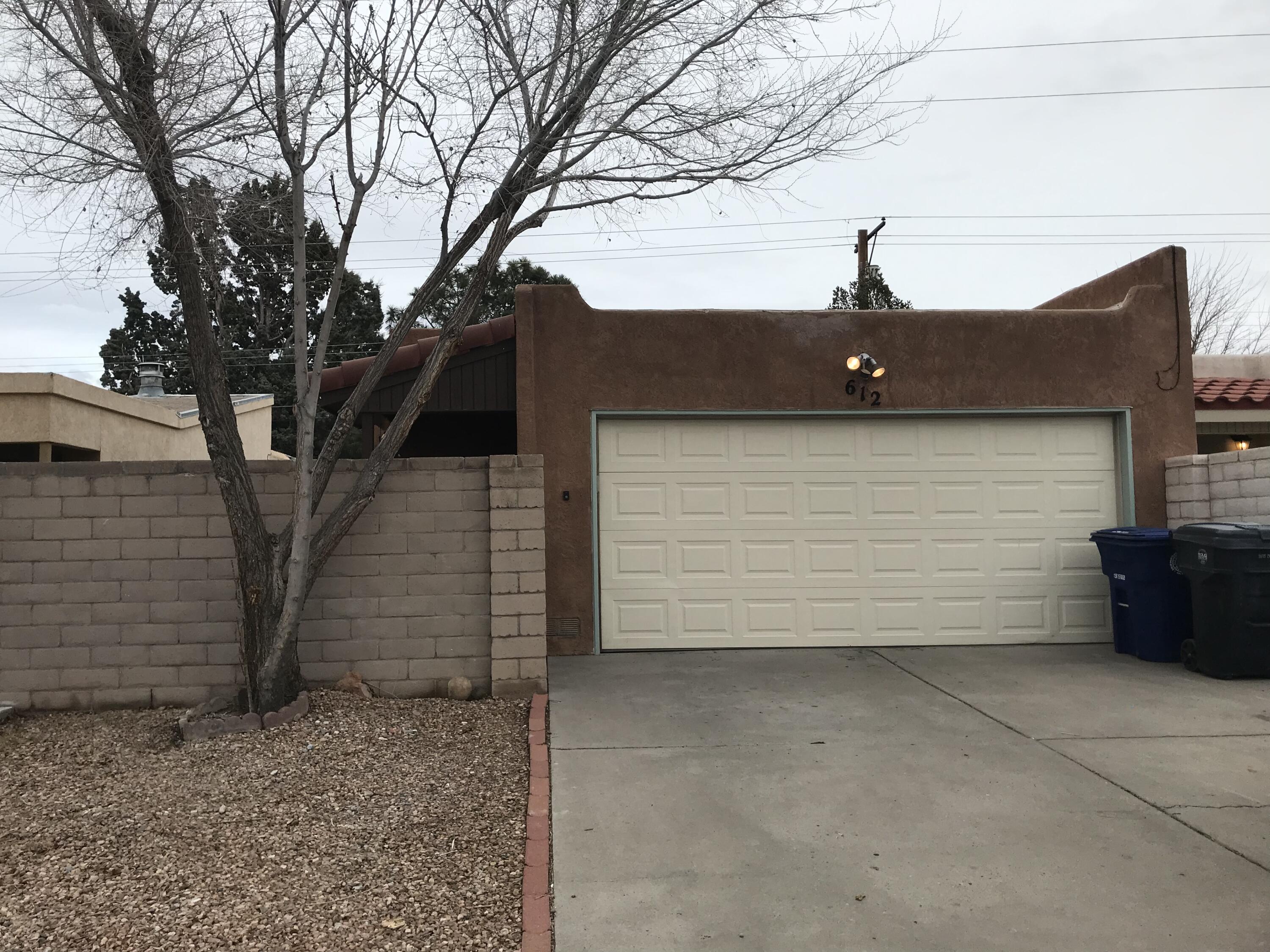 612 Ortiz Drive NE, Albuquerque, NM 87108