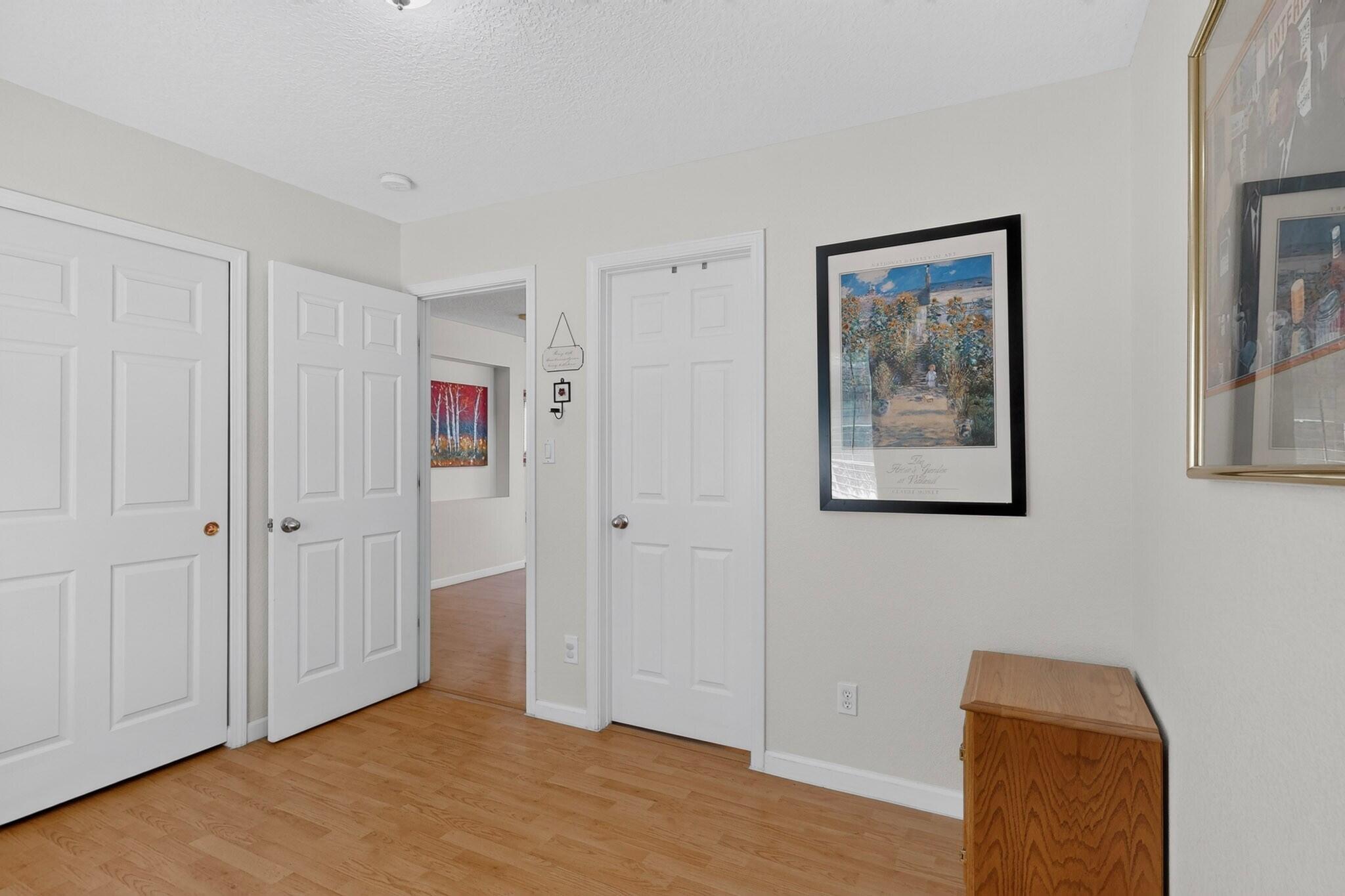 Photo 3 — 348 Pequin Trail SE