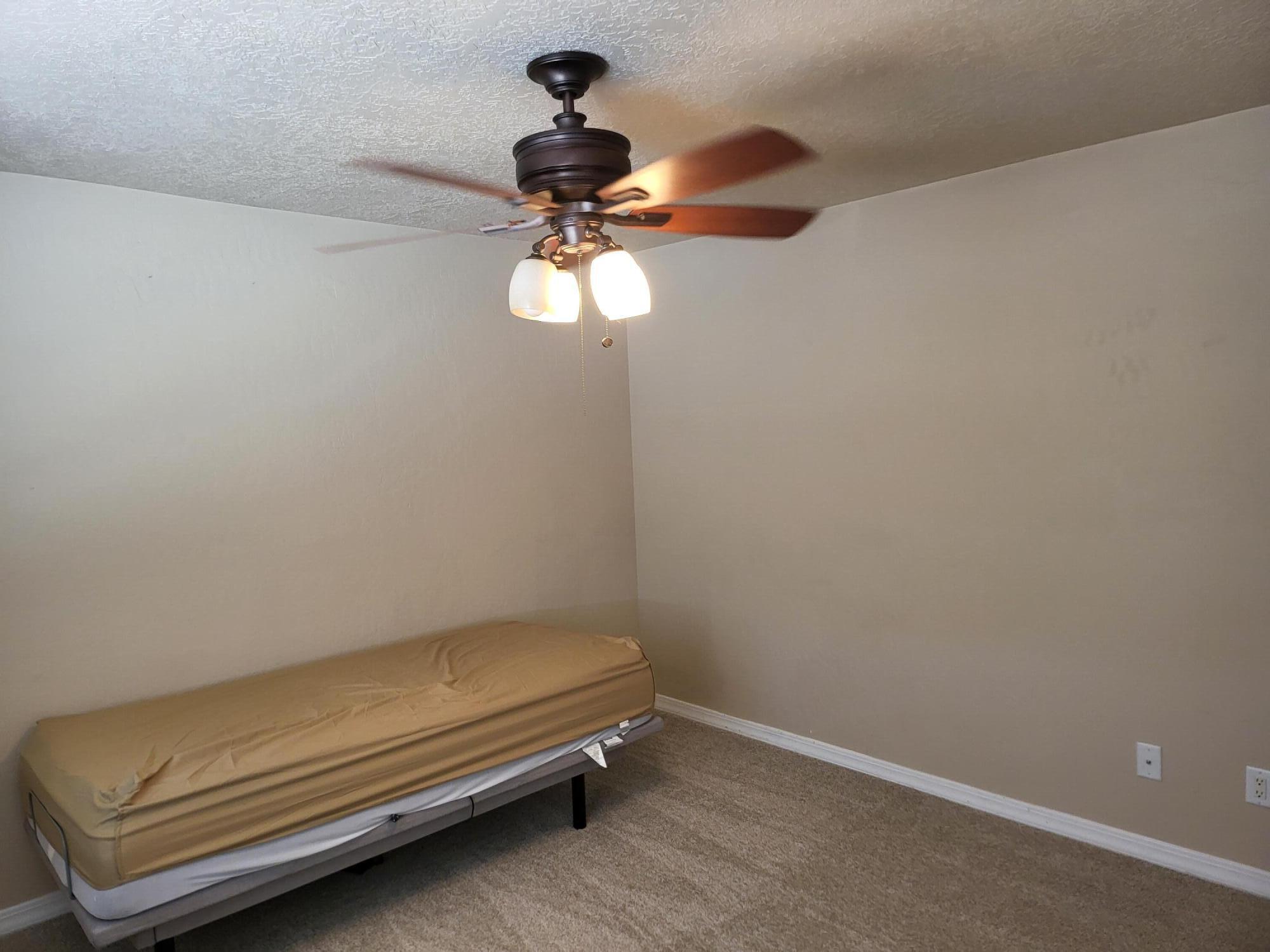 Photo 4 — 9933 Cardinal Street NW