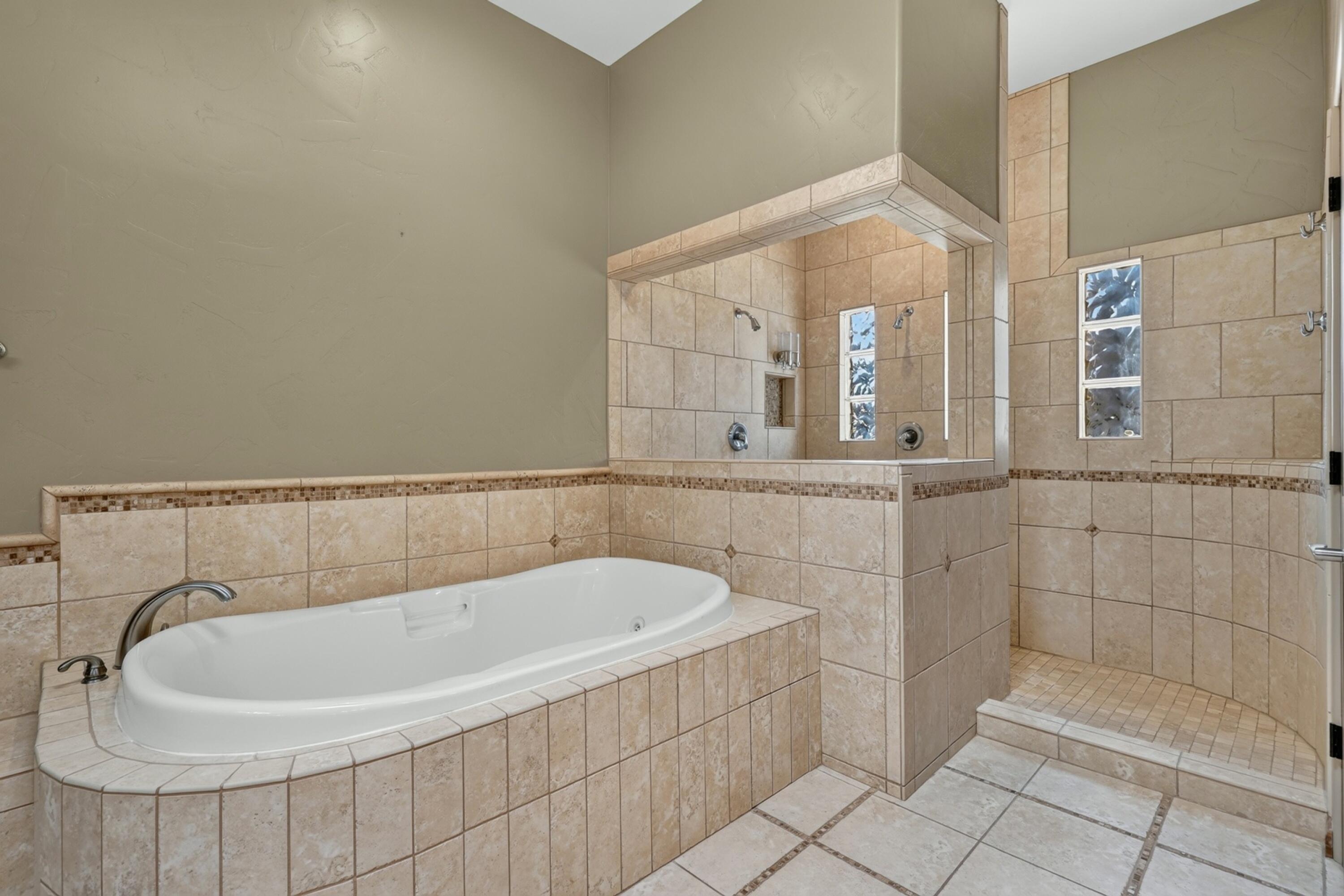 Photo 20 — 2624 Saltillo Road NE