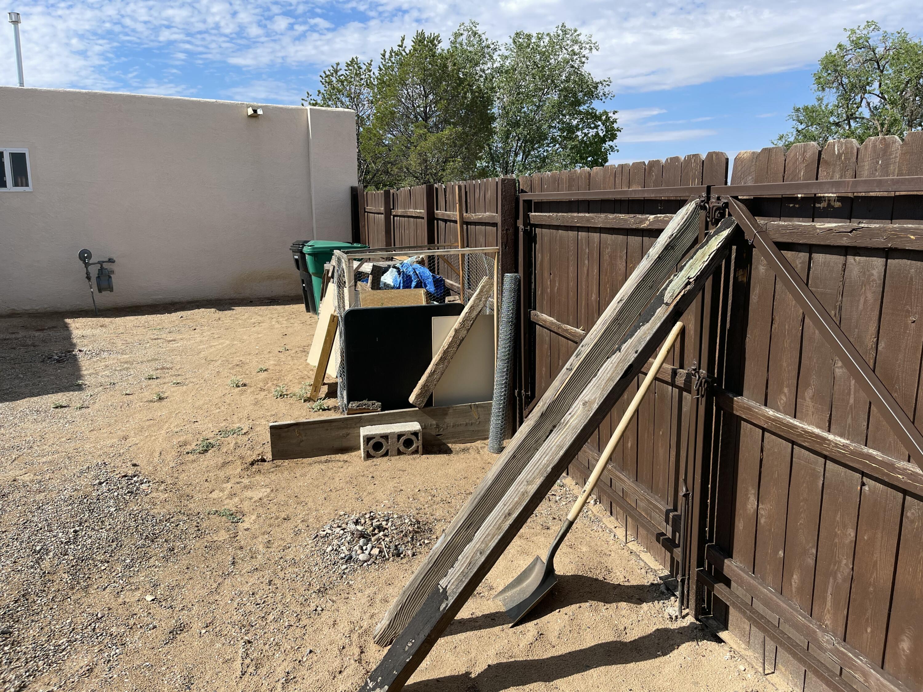Photo 16 — 4601 Palmas Altas Drive SE