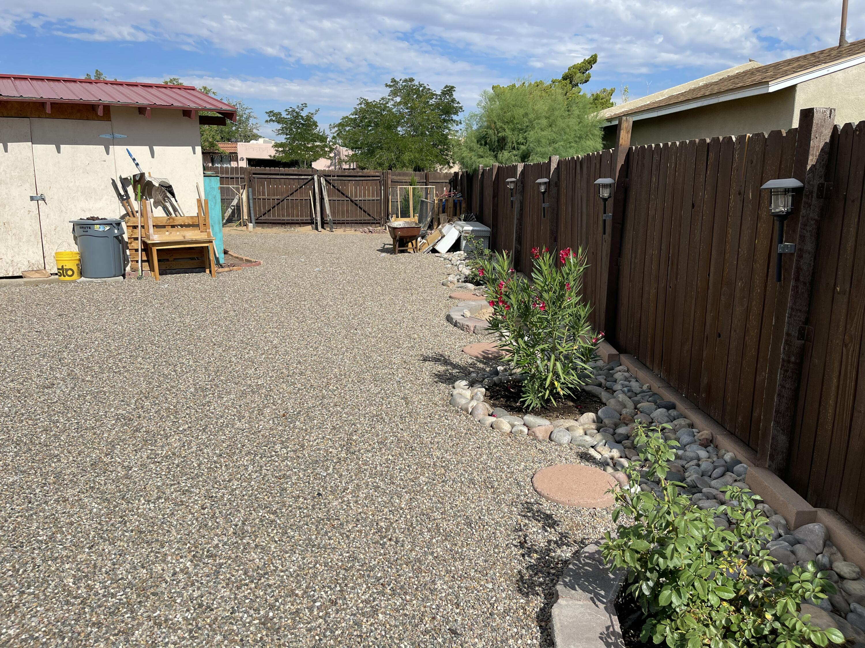 Photo 2 — 4601 Palmas Altas Drive SE