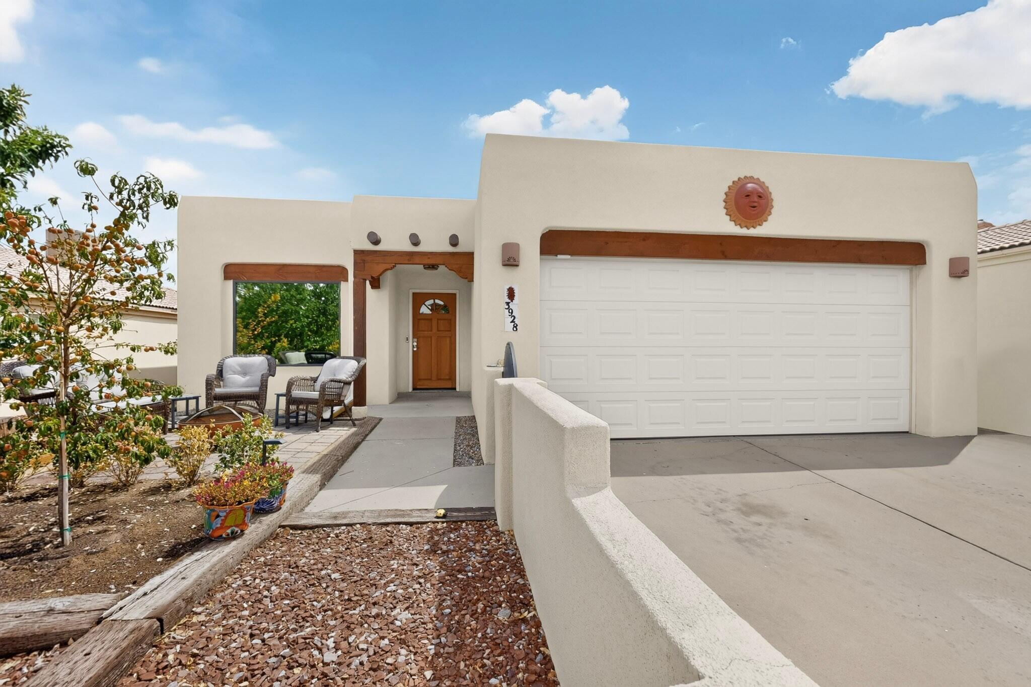 3928 Pineleaf Place NW, Albuquerque, NM 87114