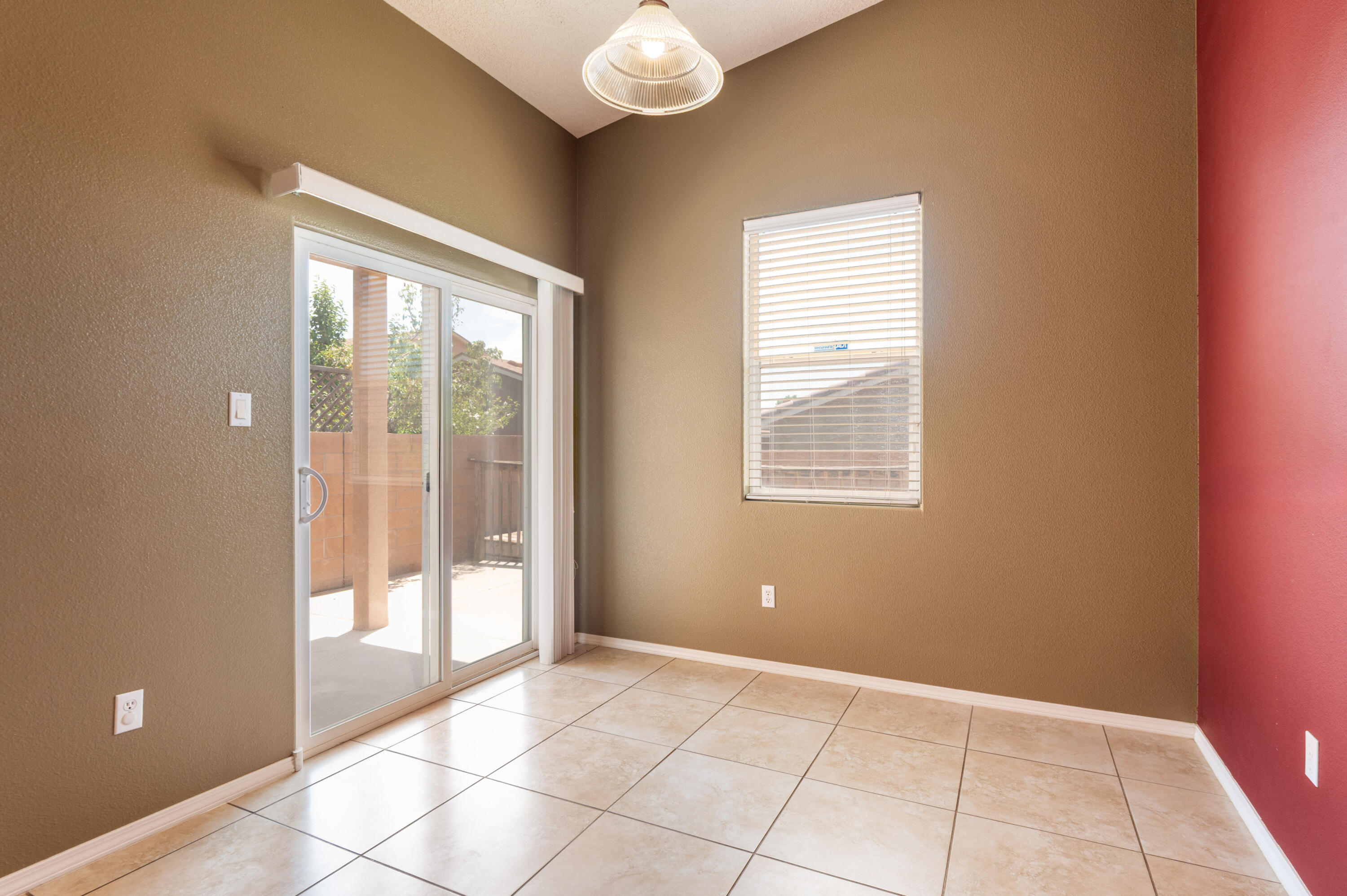 Photo 13 — 2240 Montevine Court SE
