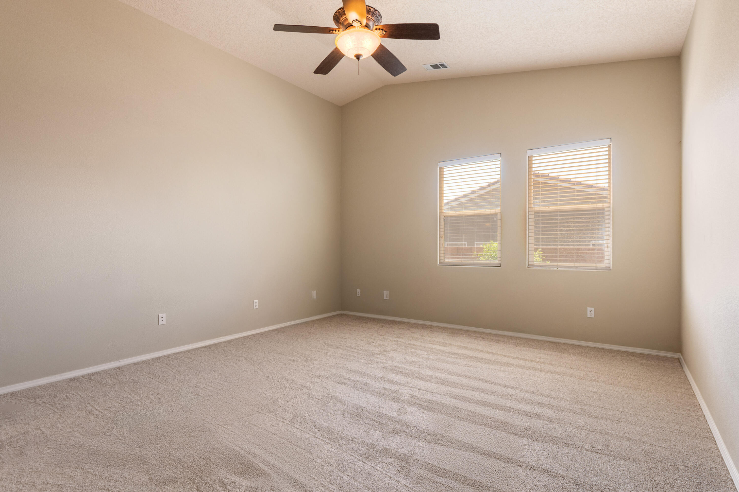 Photo 18 — 2240 Montevine Court SE