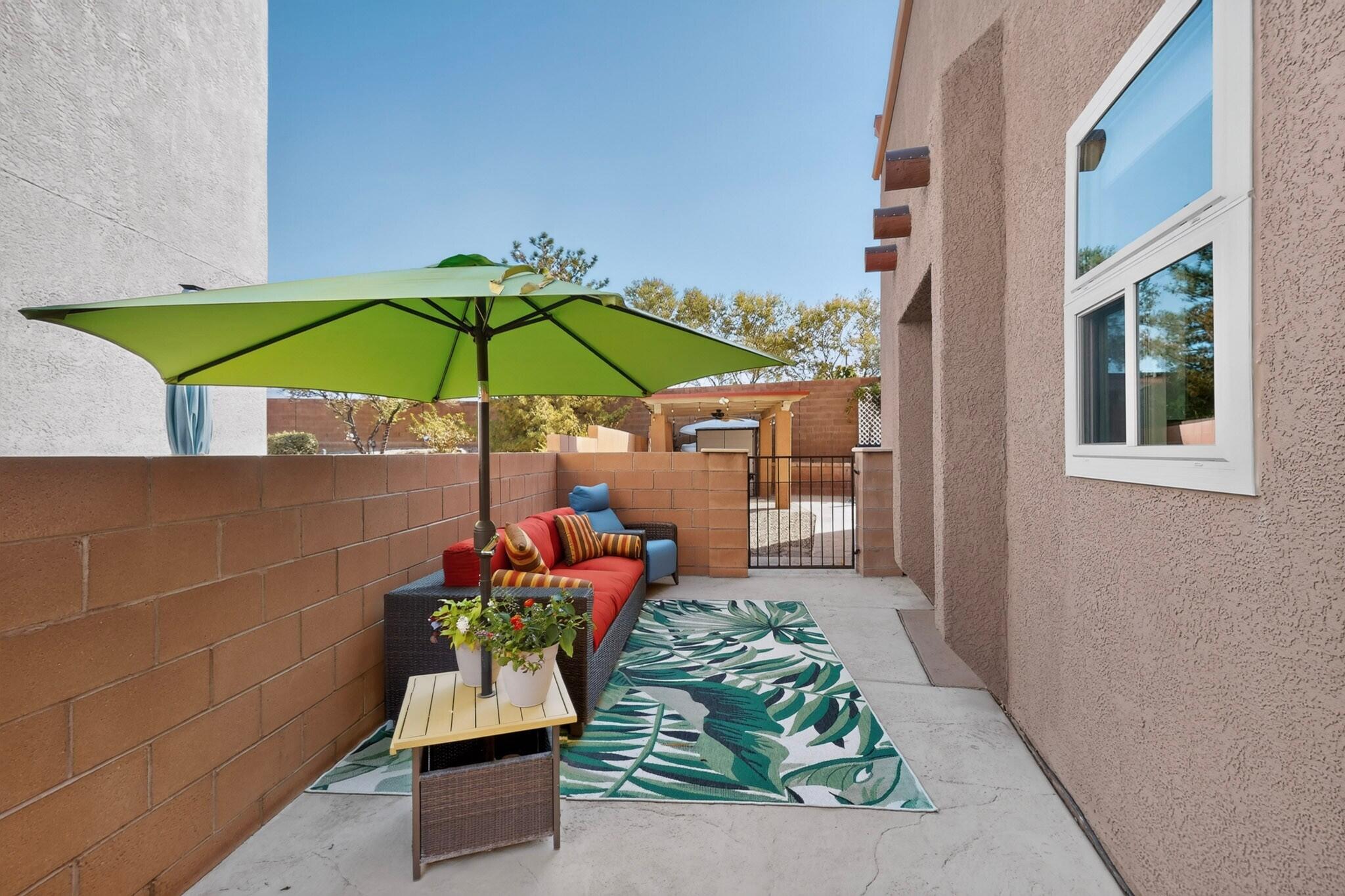 Photo 11 — 2325 Cortina Loop SE