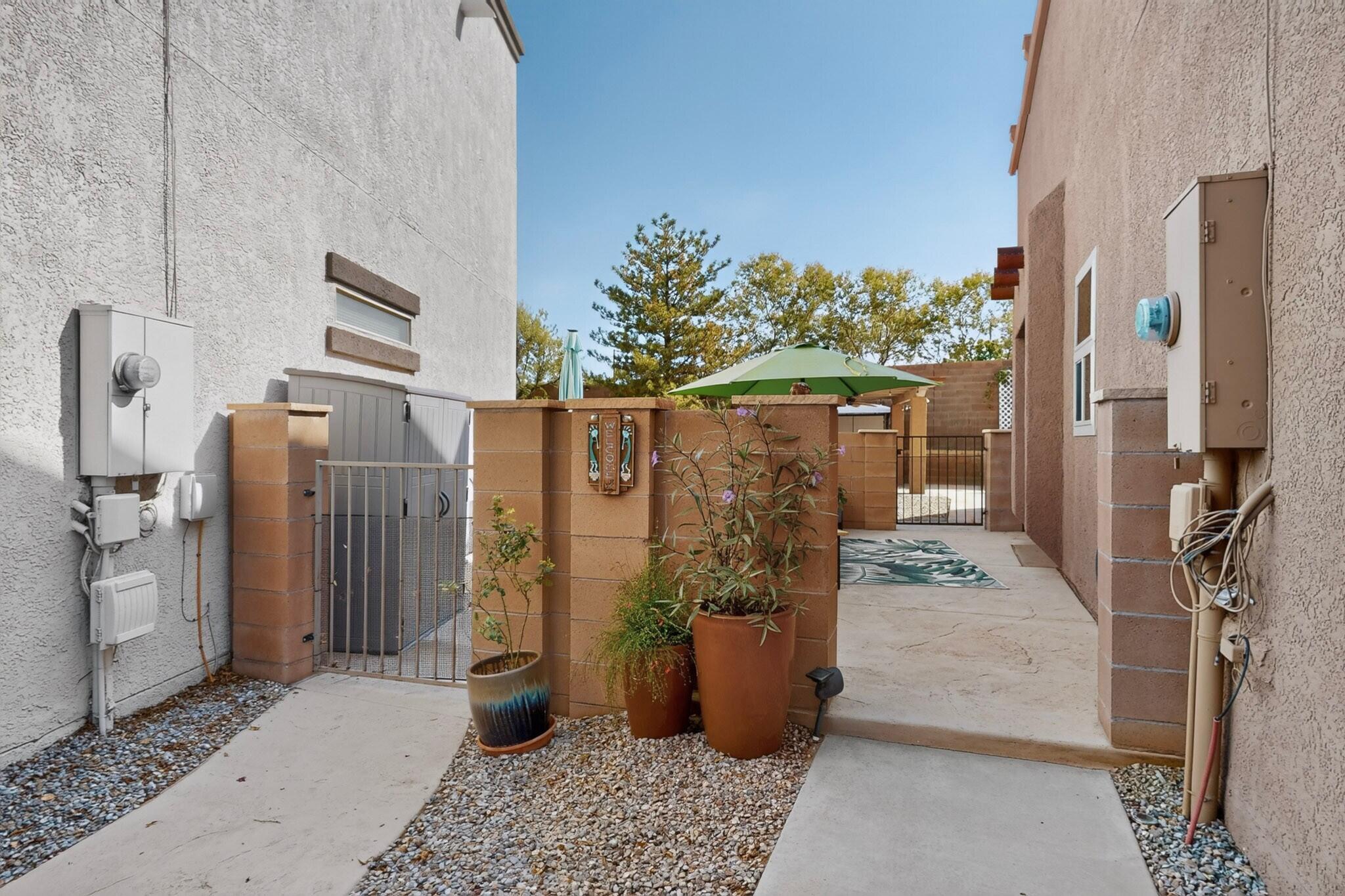 Photo 12 — 2325 Cortina Loop SE