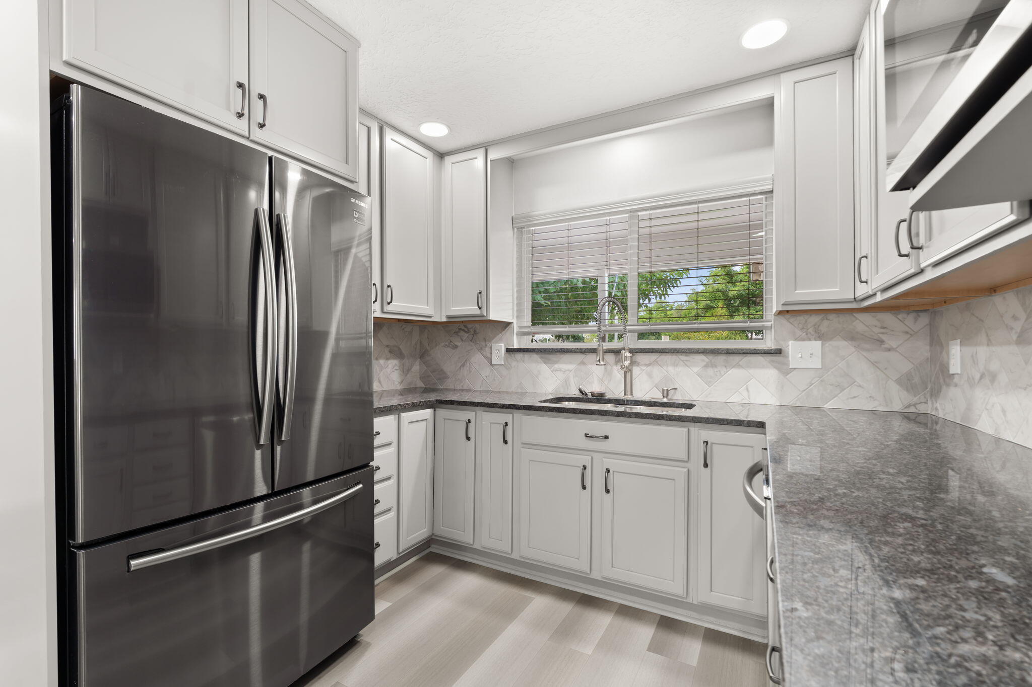 Photo 19 — 6101 Brenda Avenue NE