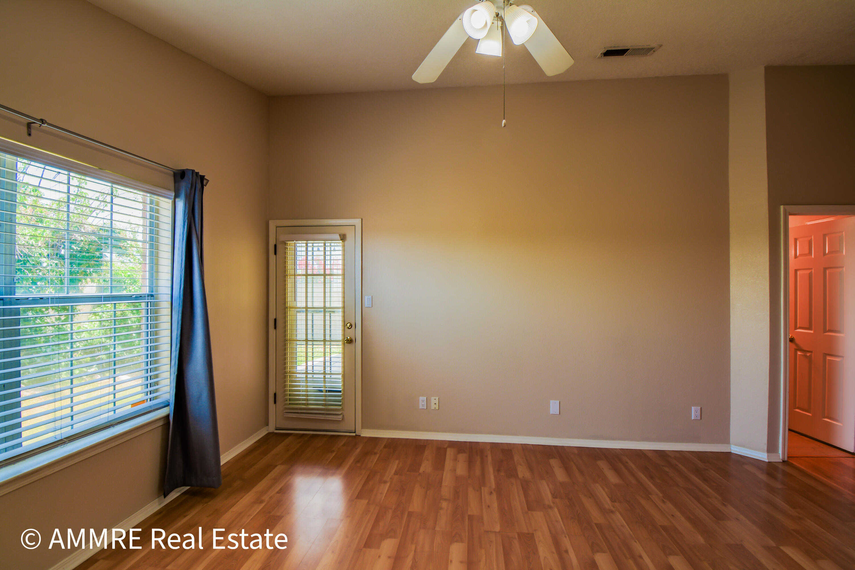 Photo 9 — 6835 Forest Hills Drive NE