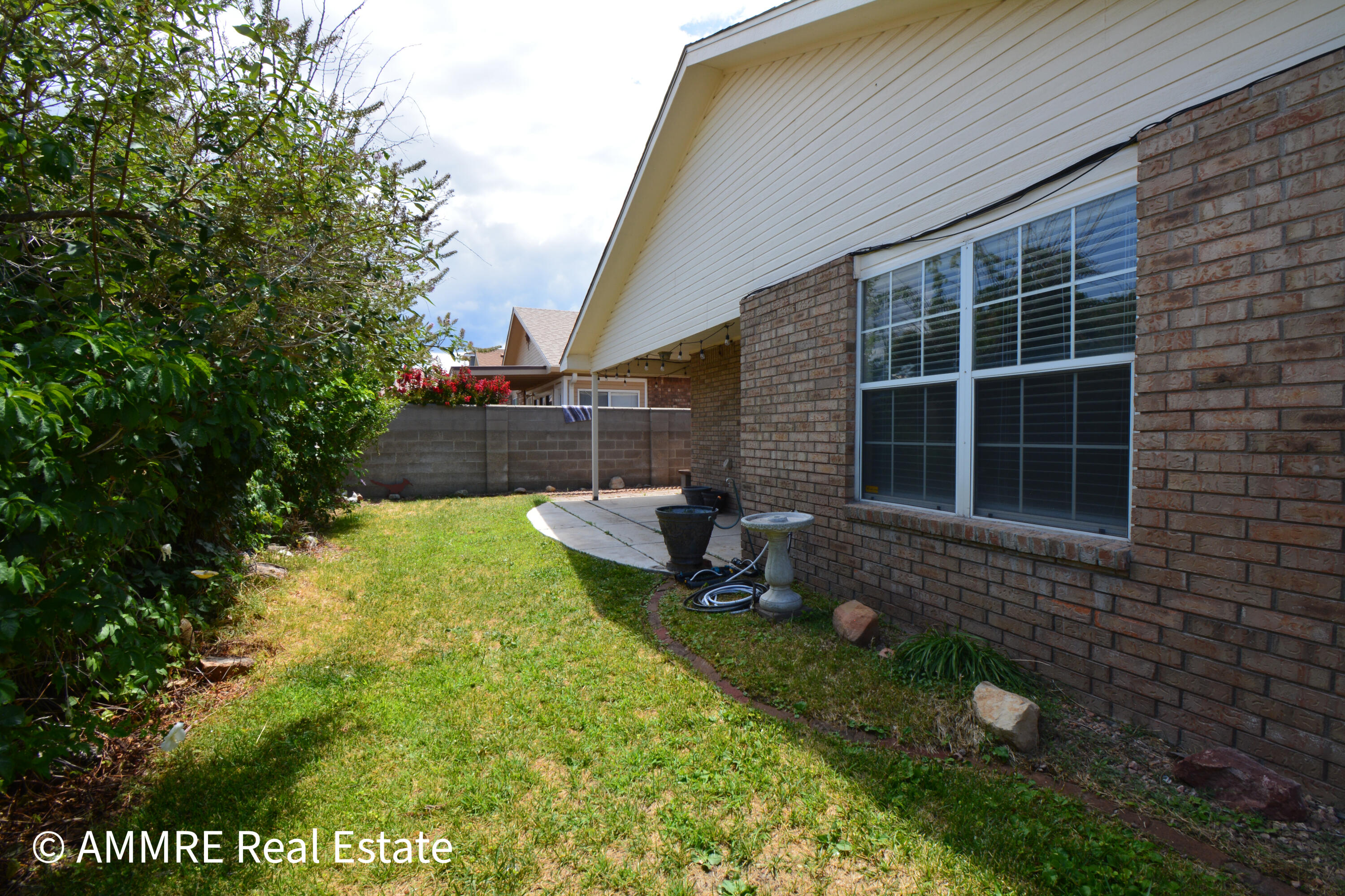 Photo 14 — 6835 Forest Hills Drive NE