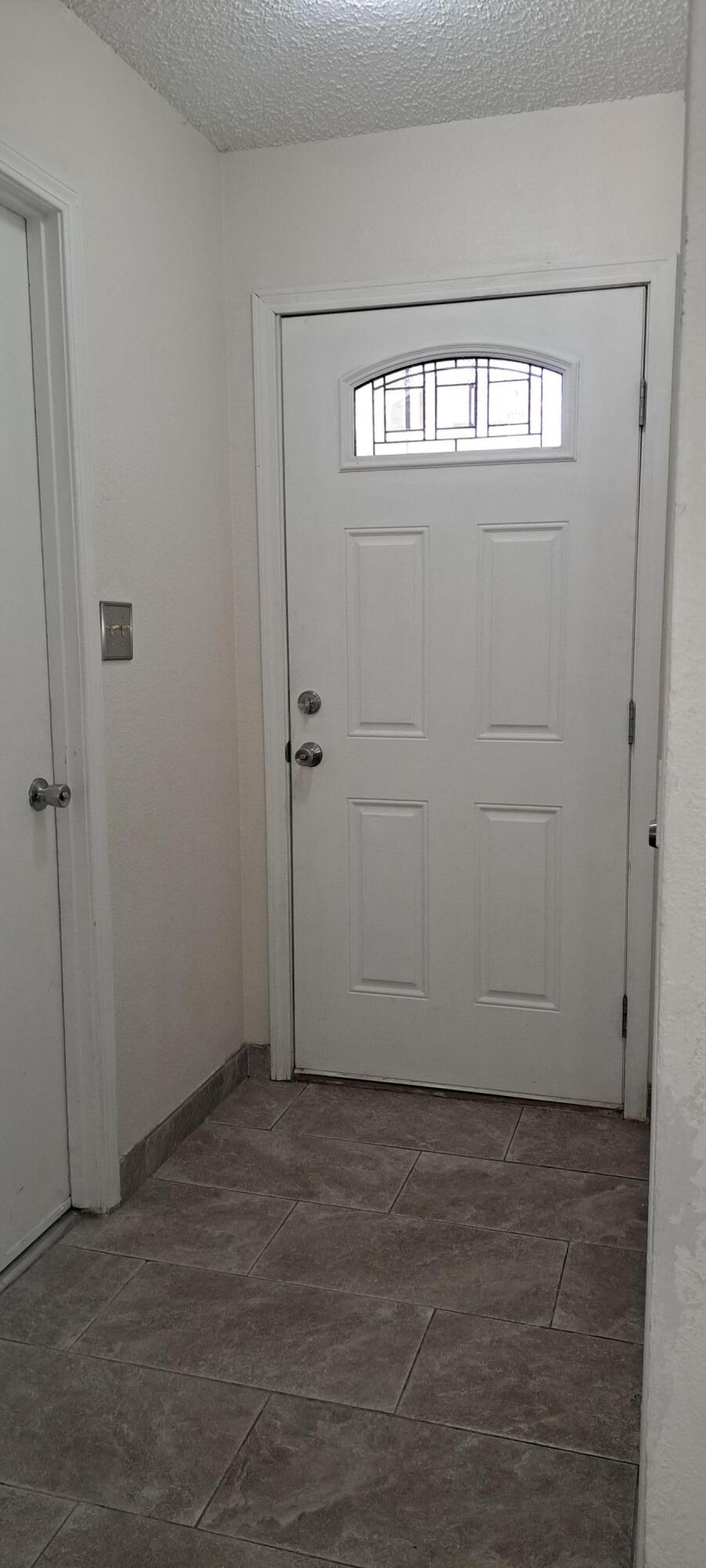 Photo 10 — 785 Arcturus Avenue SE