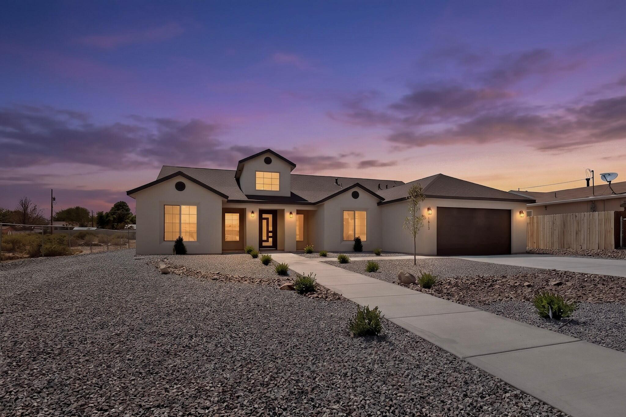 1613 33rd Street SE, Rio Rancho, NM 87124