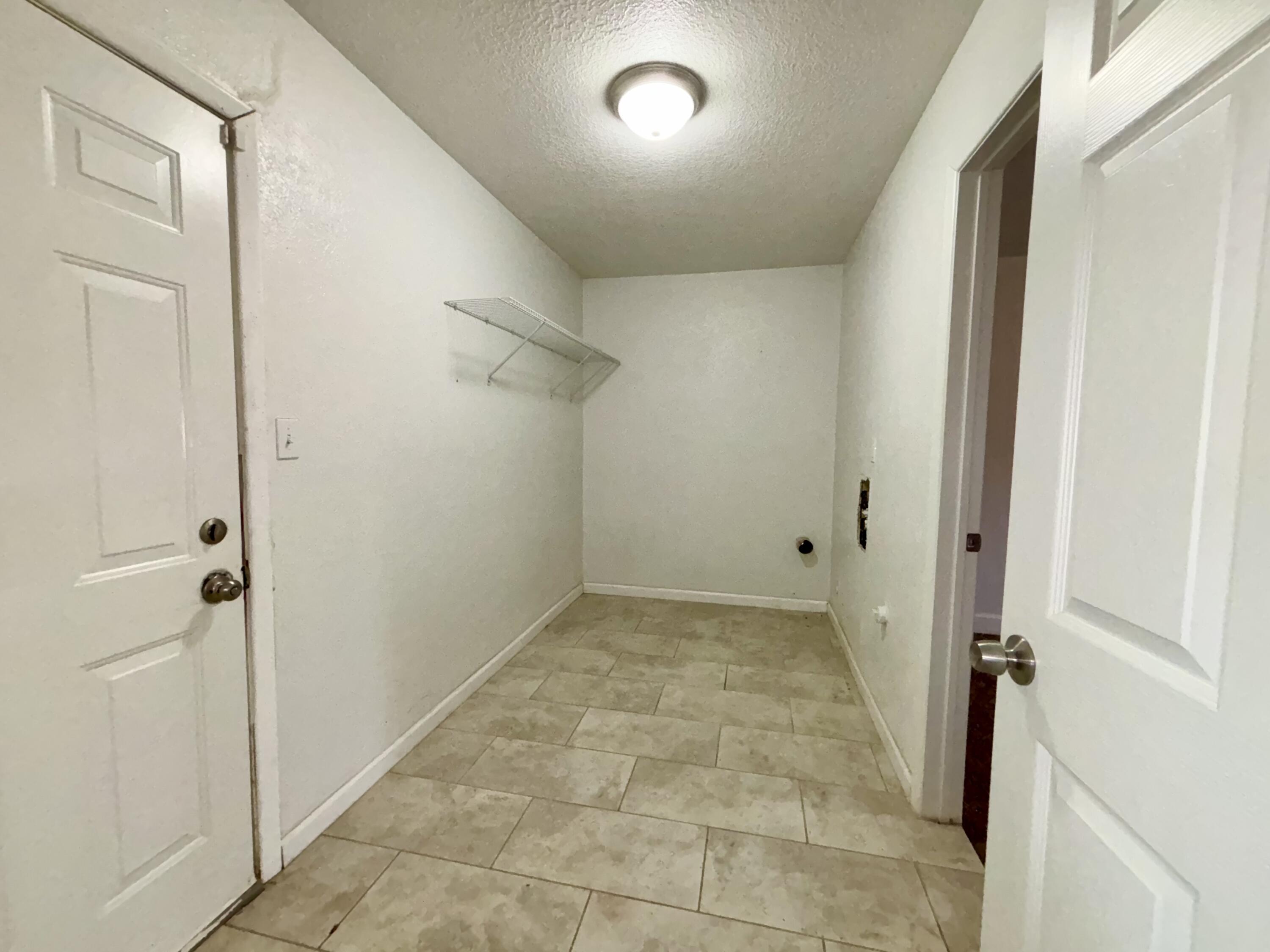 Photo 3 — 816 La Luz Drive