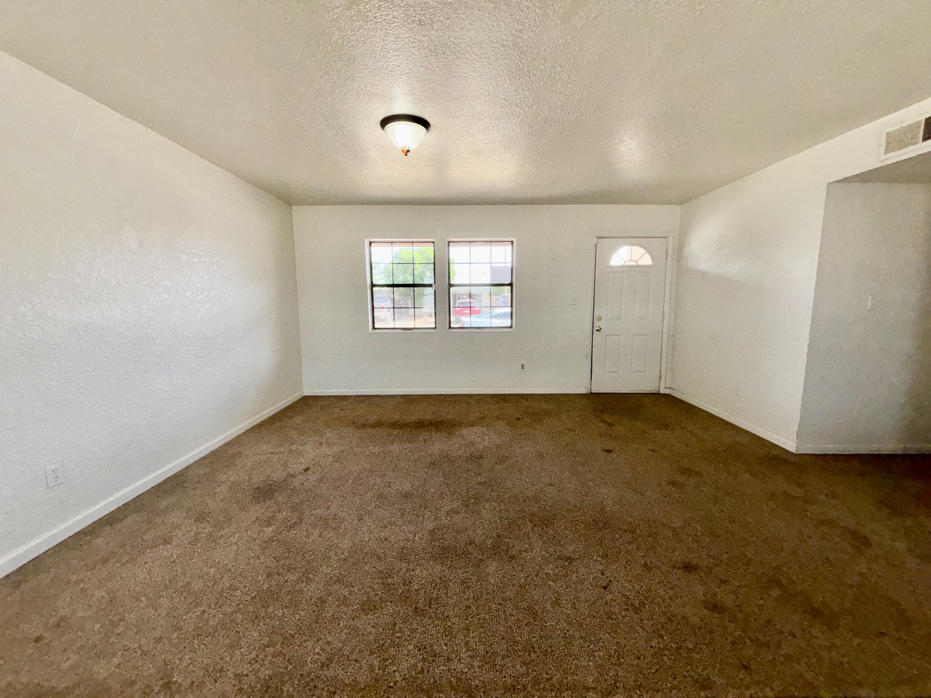 Photo 15 — 816 La Luz Drive