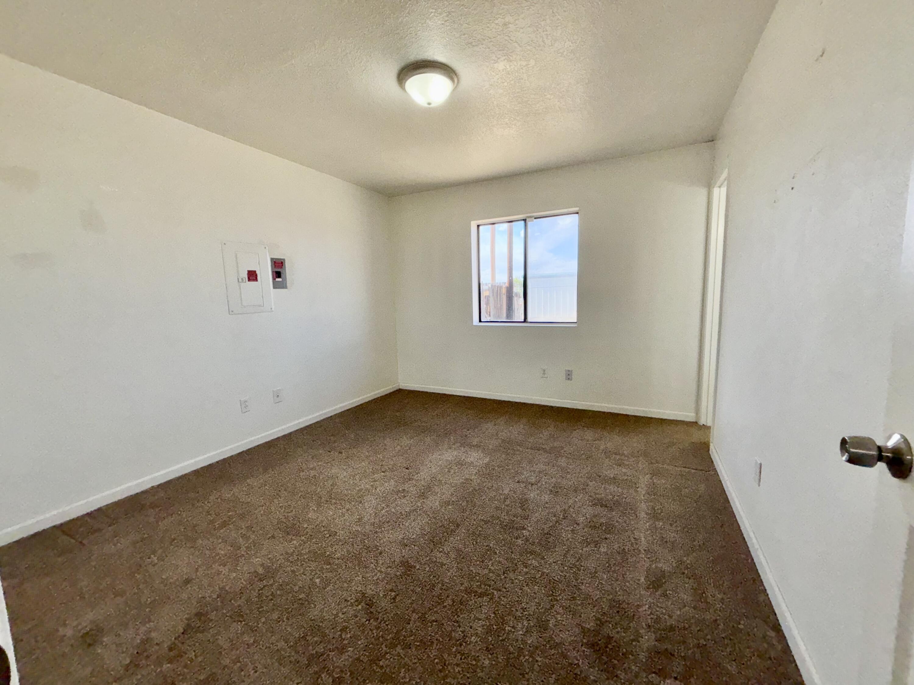 Photo 6 — 816 La Luz Drive