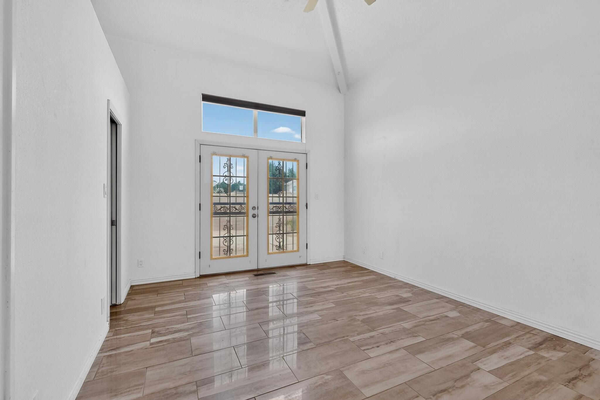 Photo 2 — 4301 Rancho Largo Road NW