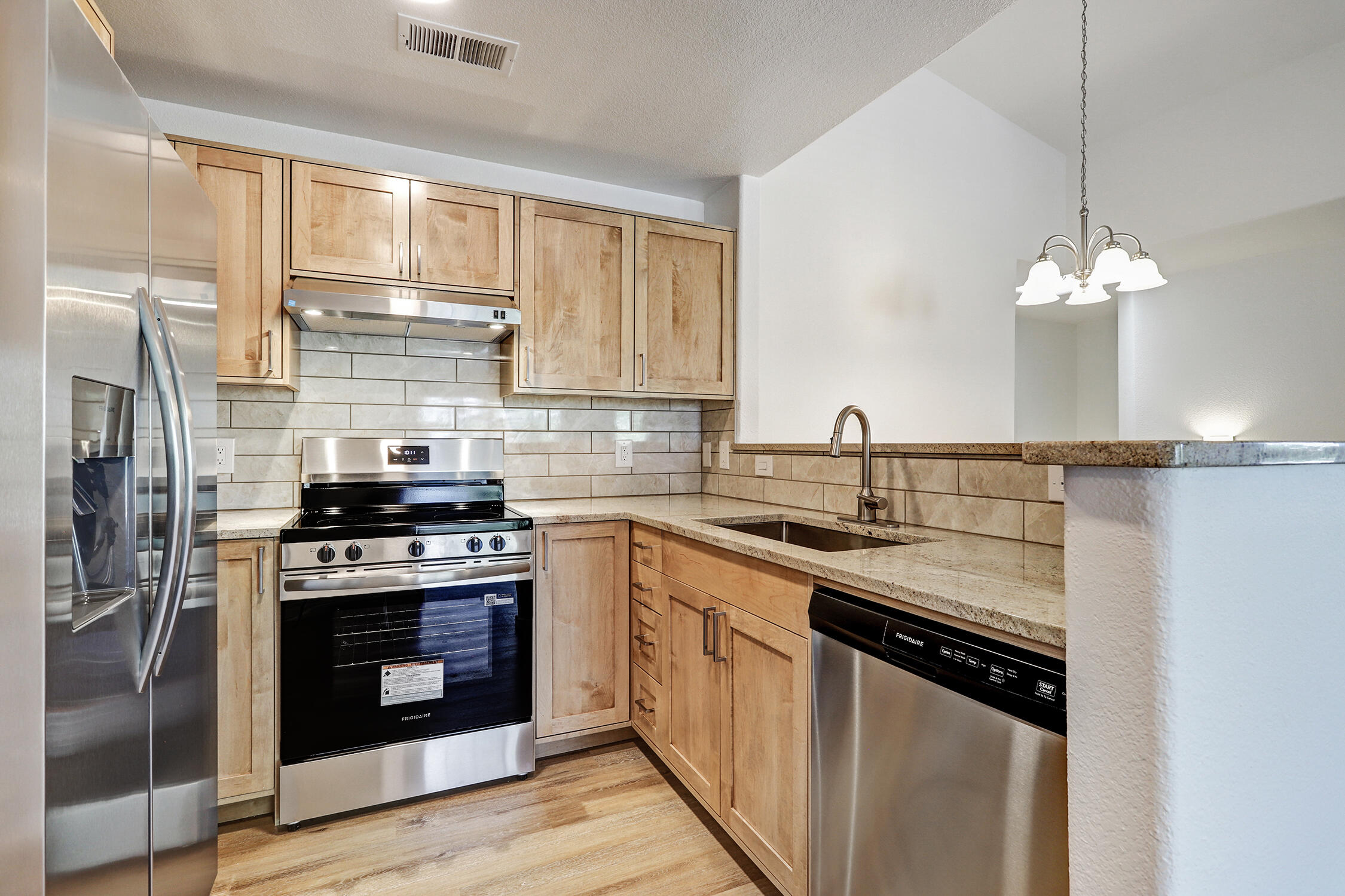 Photo 4 — 6501 San Antonio Drive NE UNIT 2001