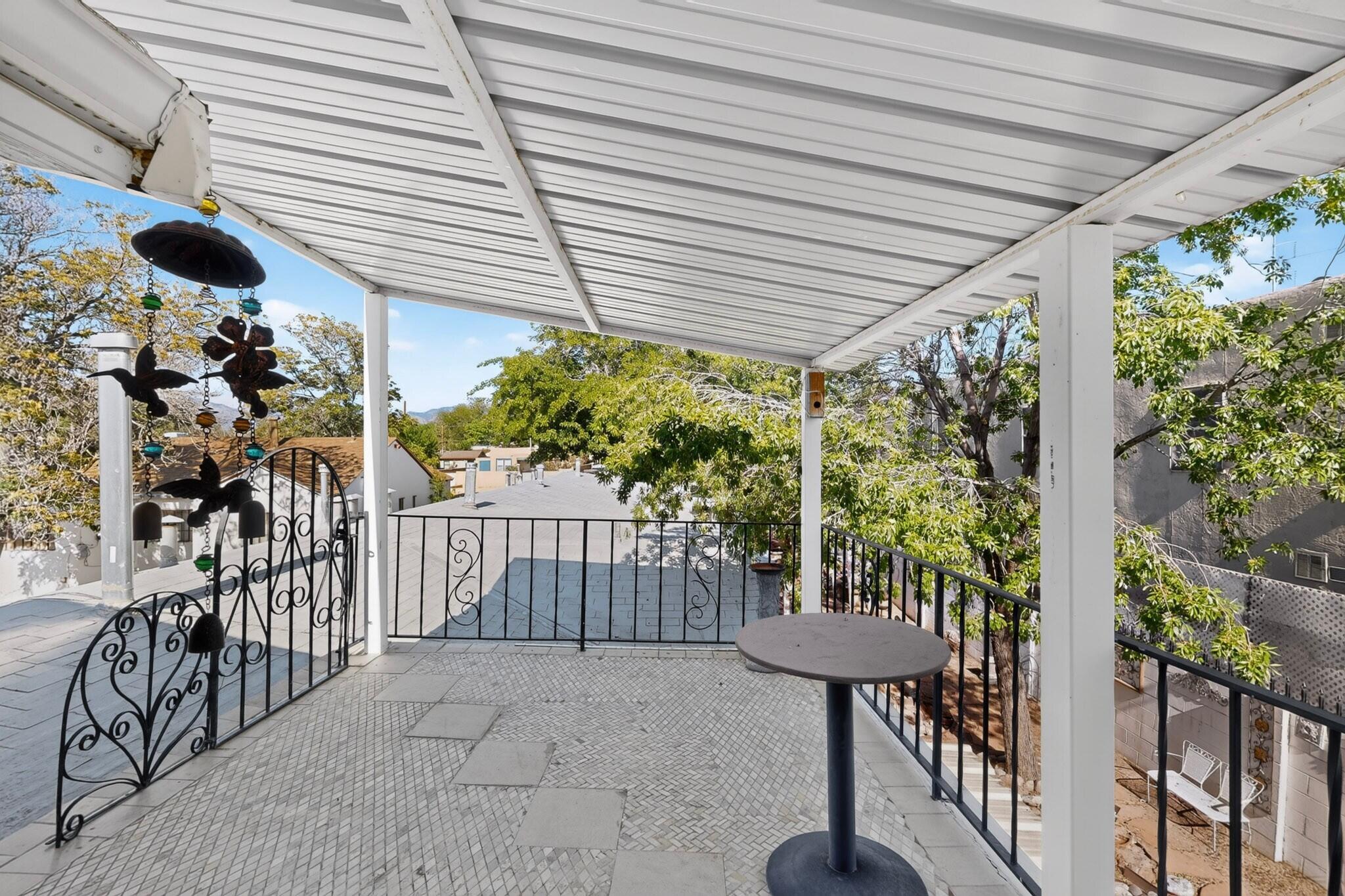 Photo 11 — 415 Vassar Drive SE