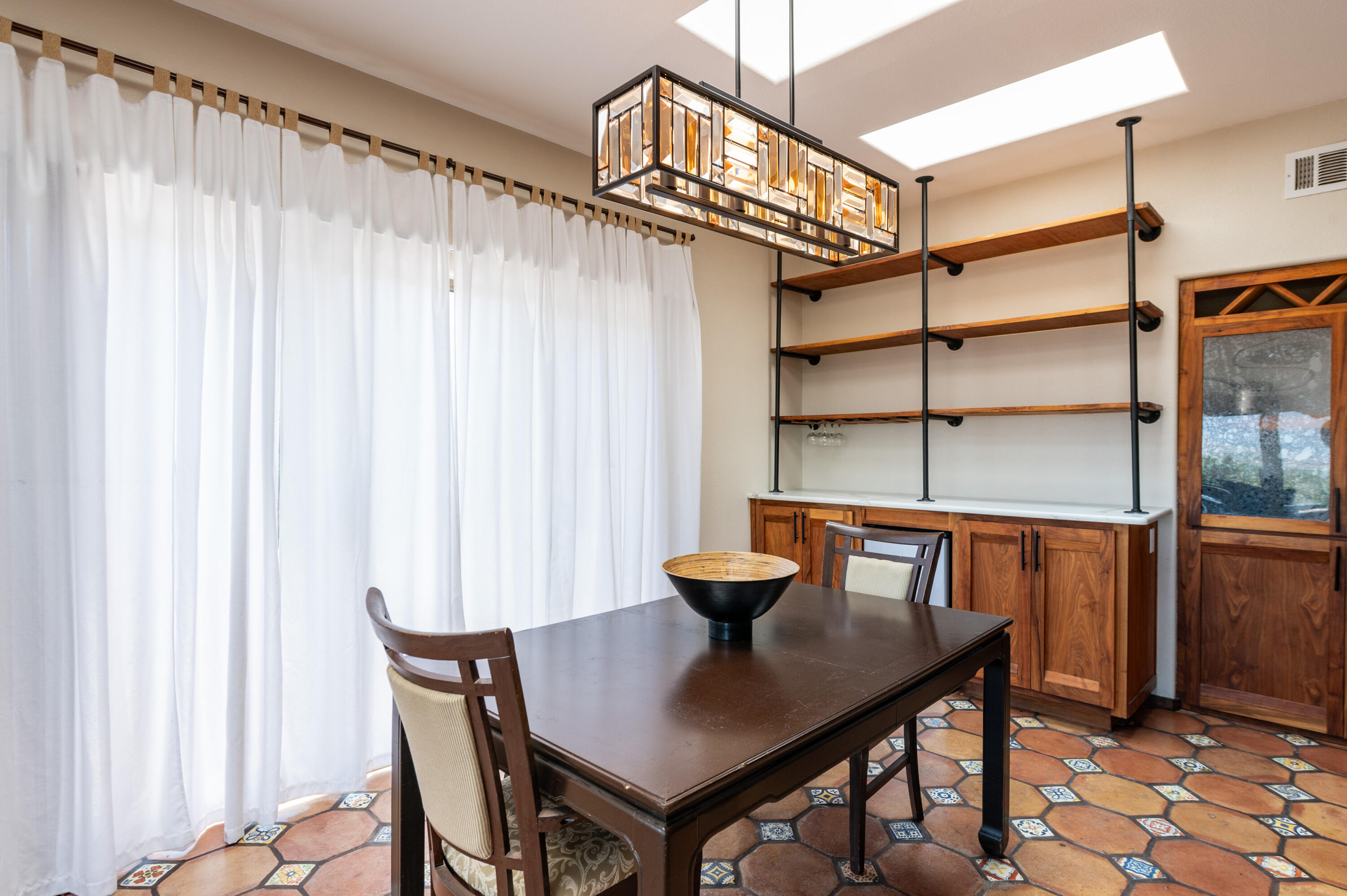 Photo 8 — 10539 Redbud Street NW