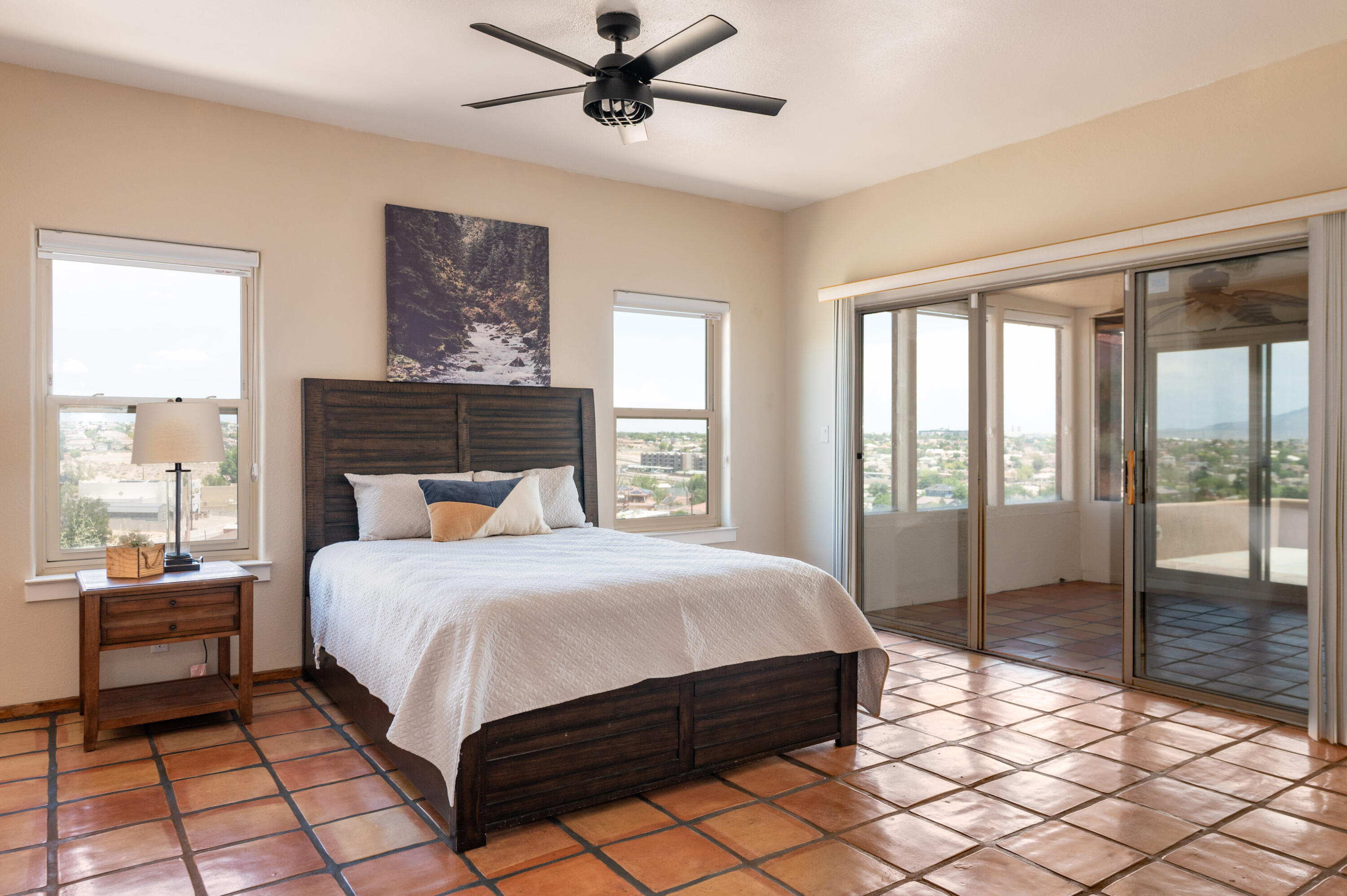 Photo 18 — 10539 Redbud Street NW