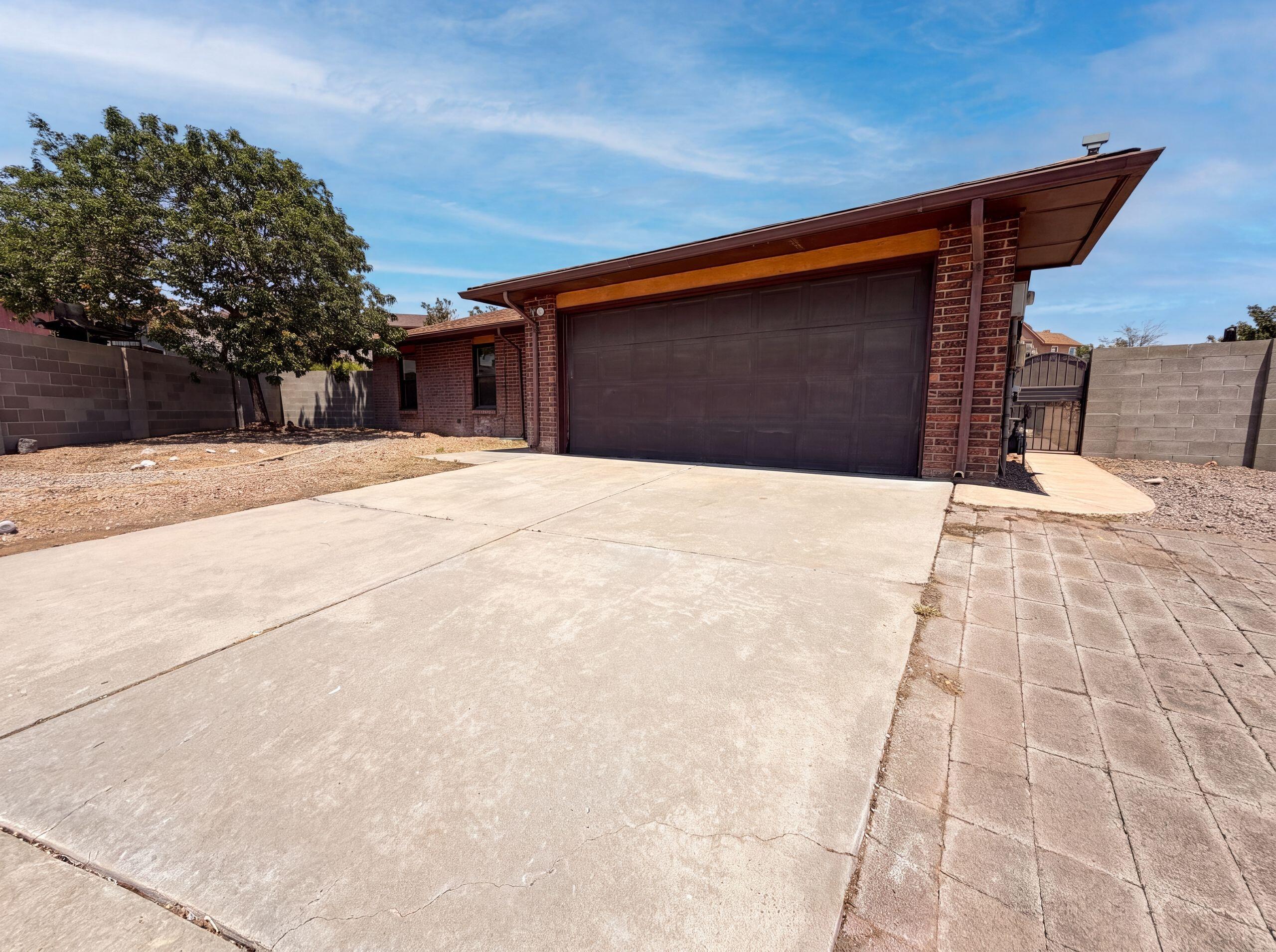 Photo 3 — 4417 Spanish Broom Court NW