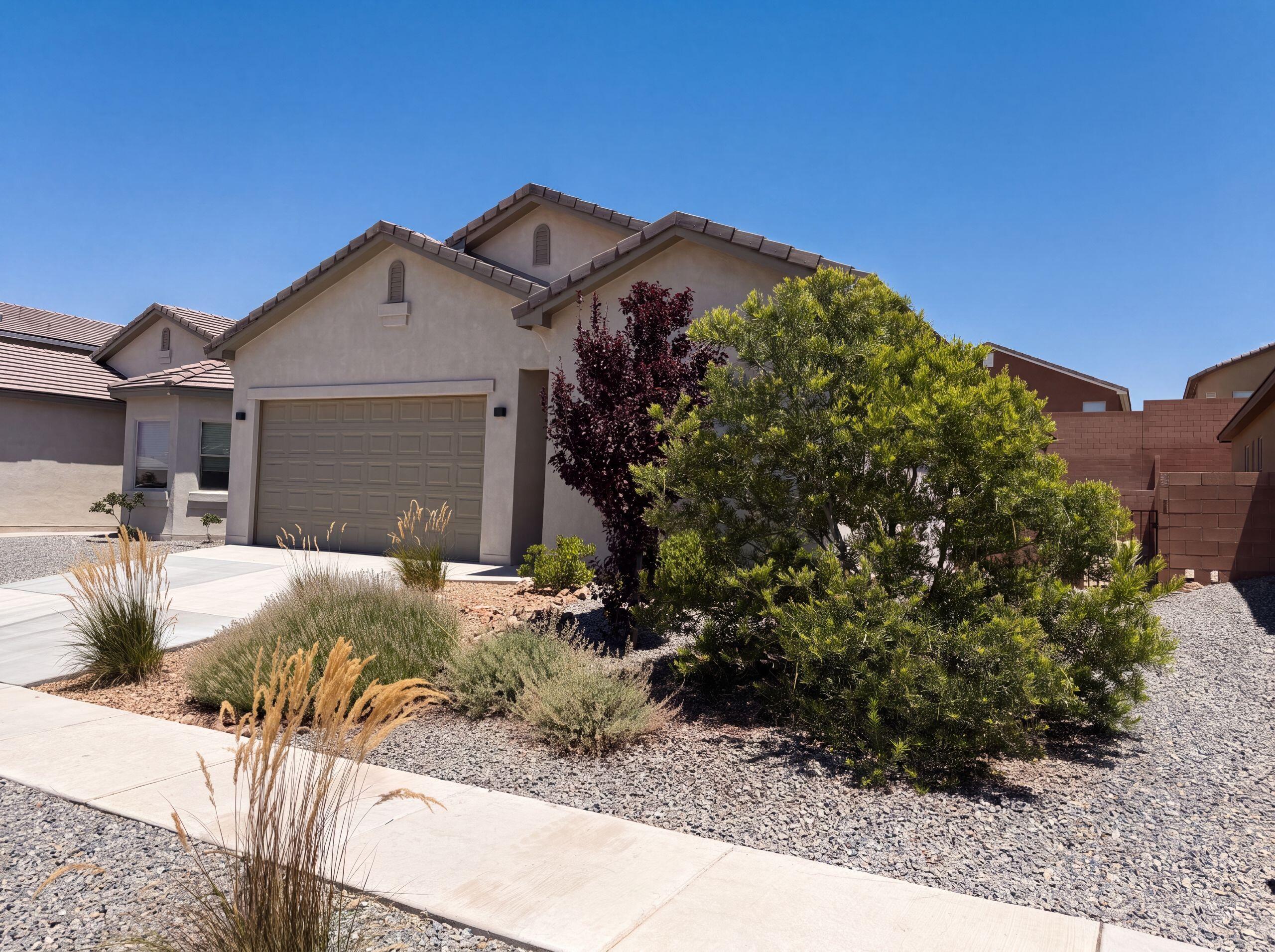 Photo 4 — 2032 Lobo Trot Court SE