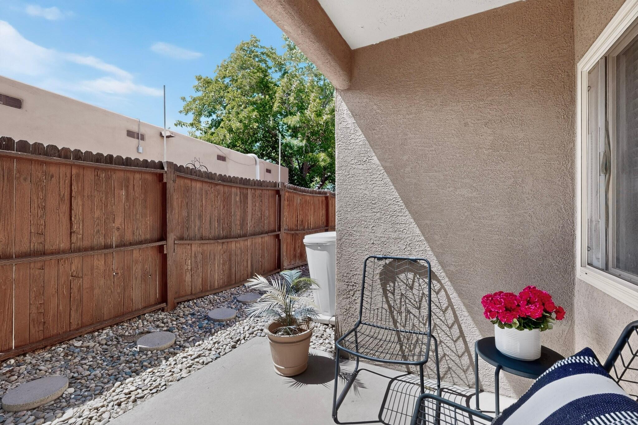 Photo 4 — 6063 Namath Avenue NW