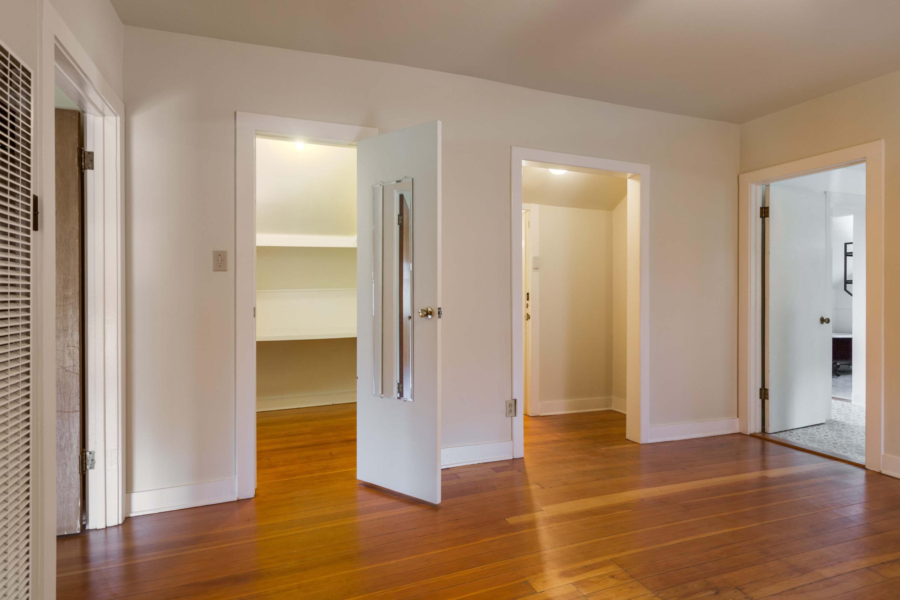 Photo 2 — 1119 Tijeras Avenue NW