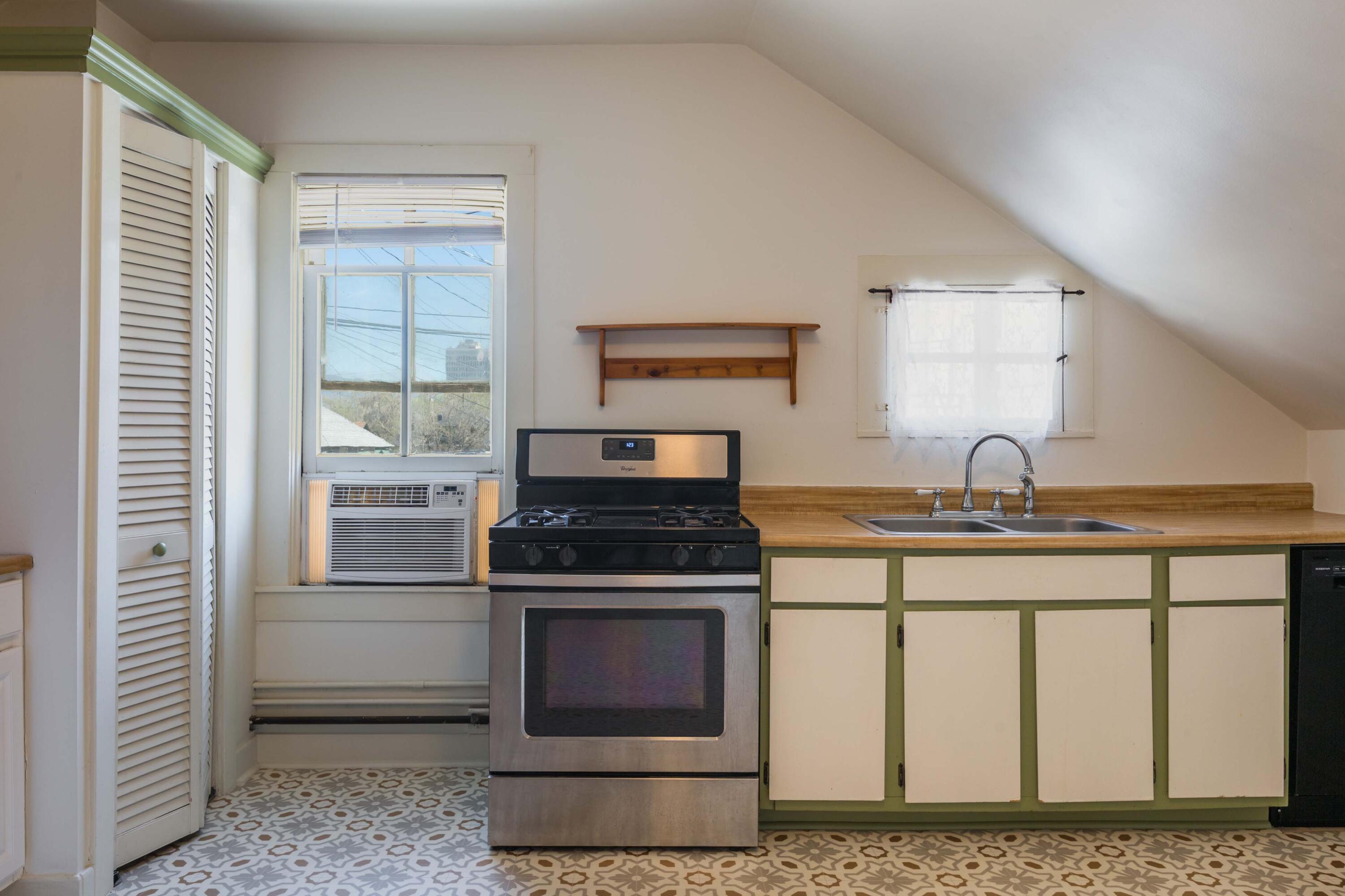 Photo 6 — 1119 Tijeras Avenue NW