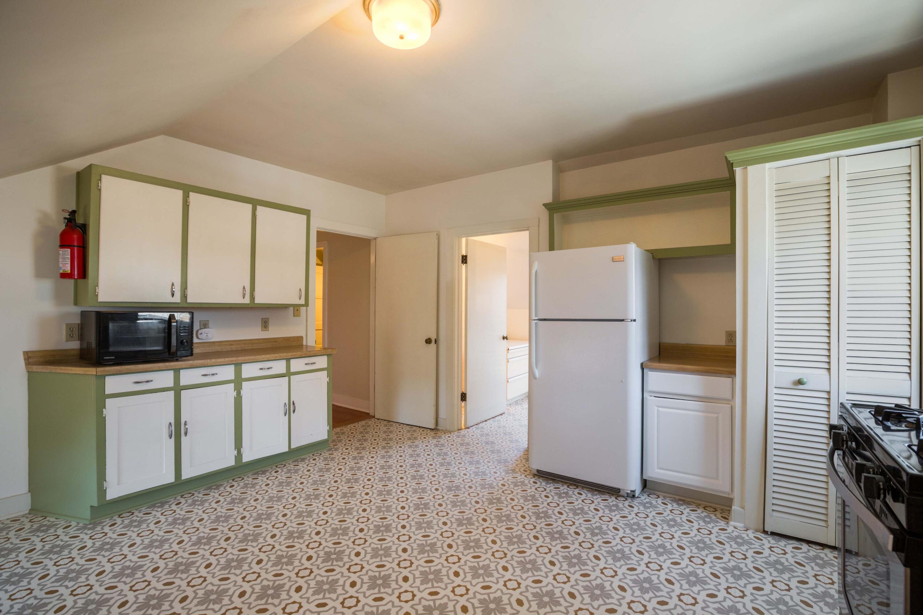 Photo 7 — 1119 Tijeras Avenue NW
