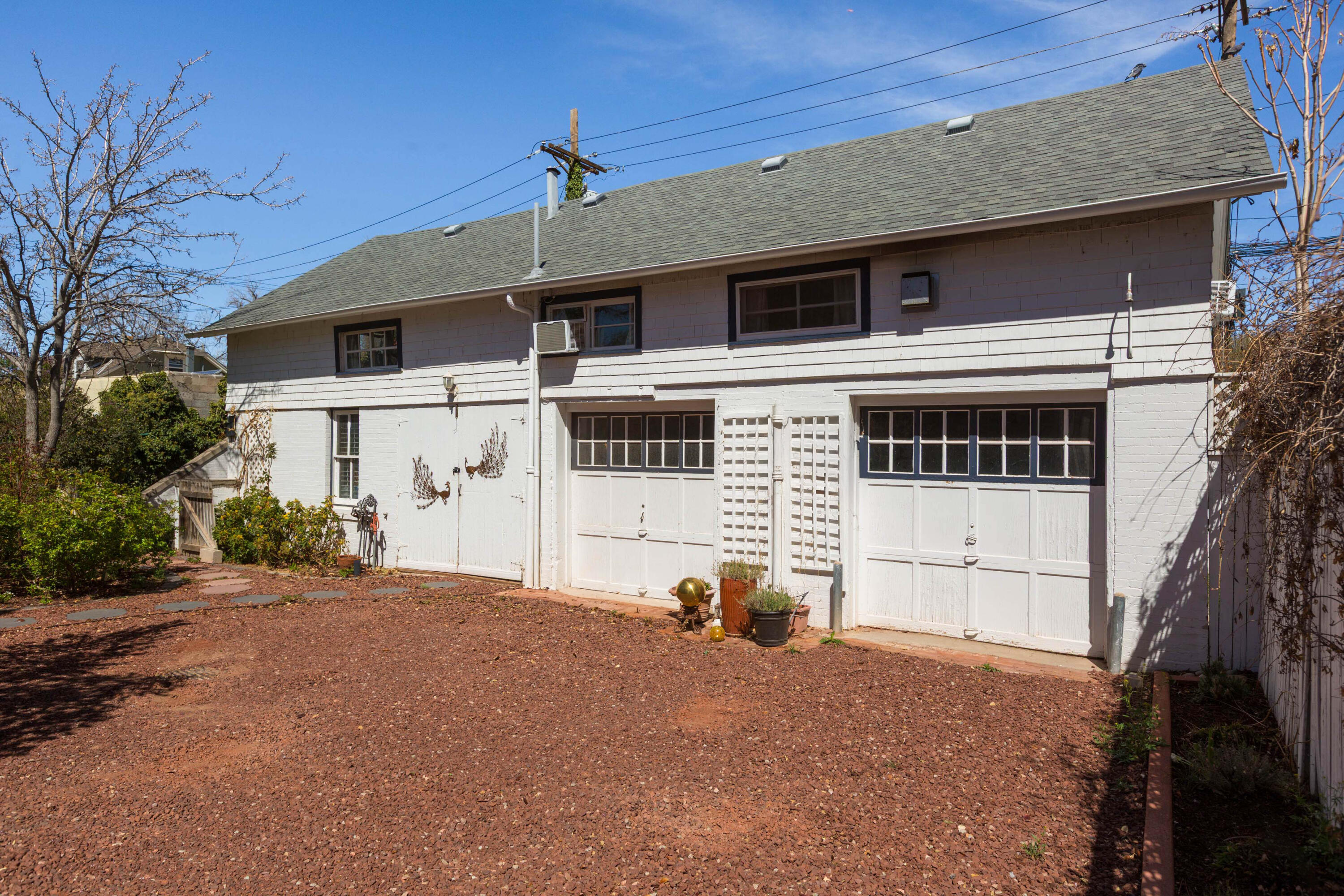 Photo 16 — 1119 Tijeras Avenue NW