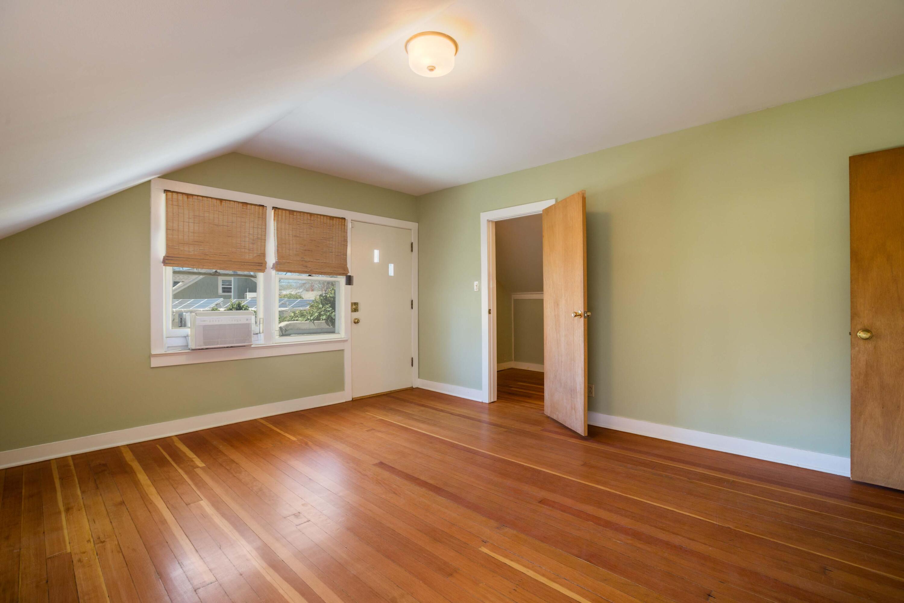 Photo 19 — 1119 Tijeras Avenue NW