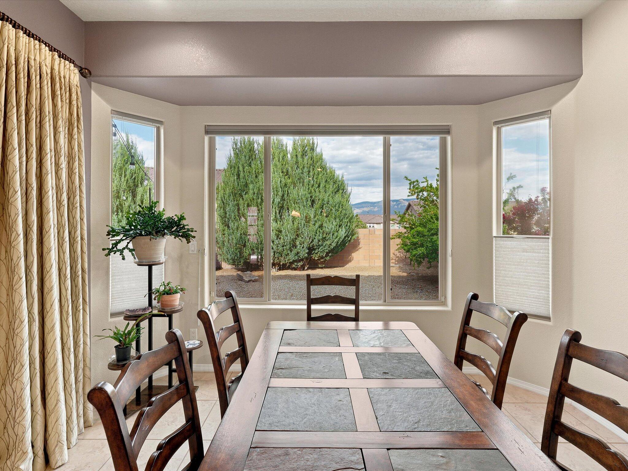 Photo 12 — 40 Vista Hermosa Place NE