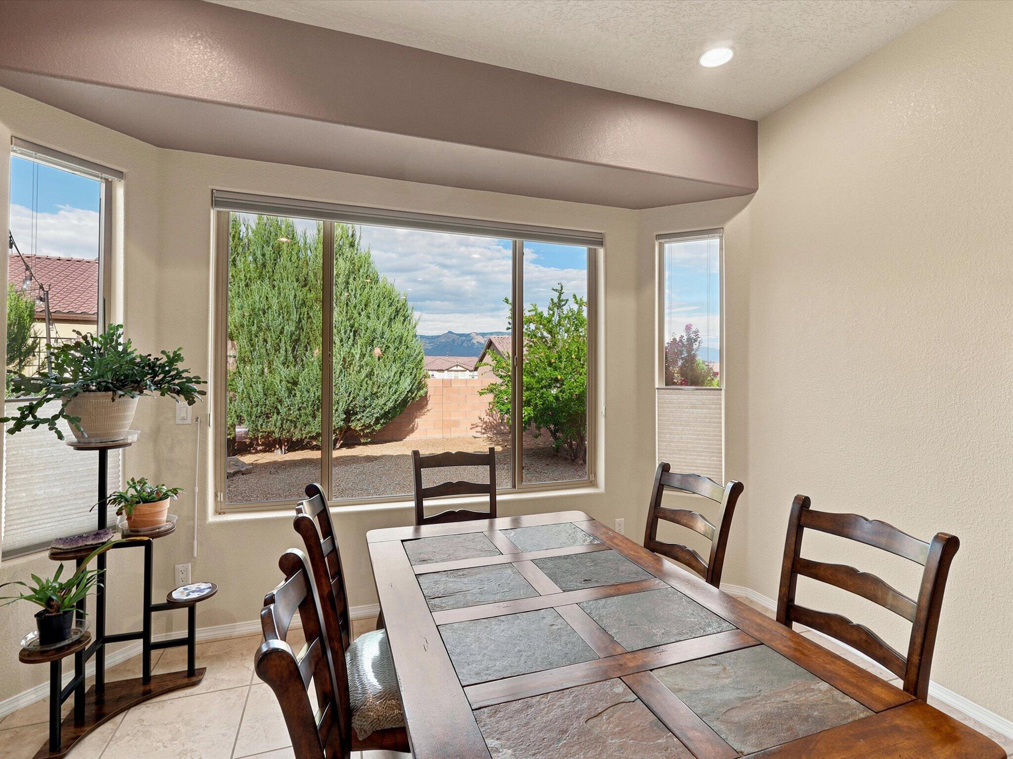 Photo 15 — 40 Vista Hermosa Place NE