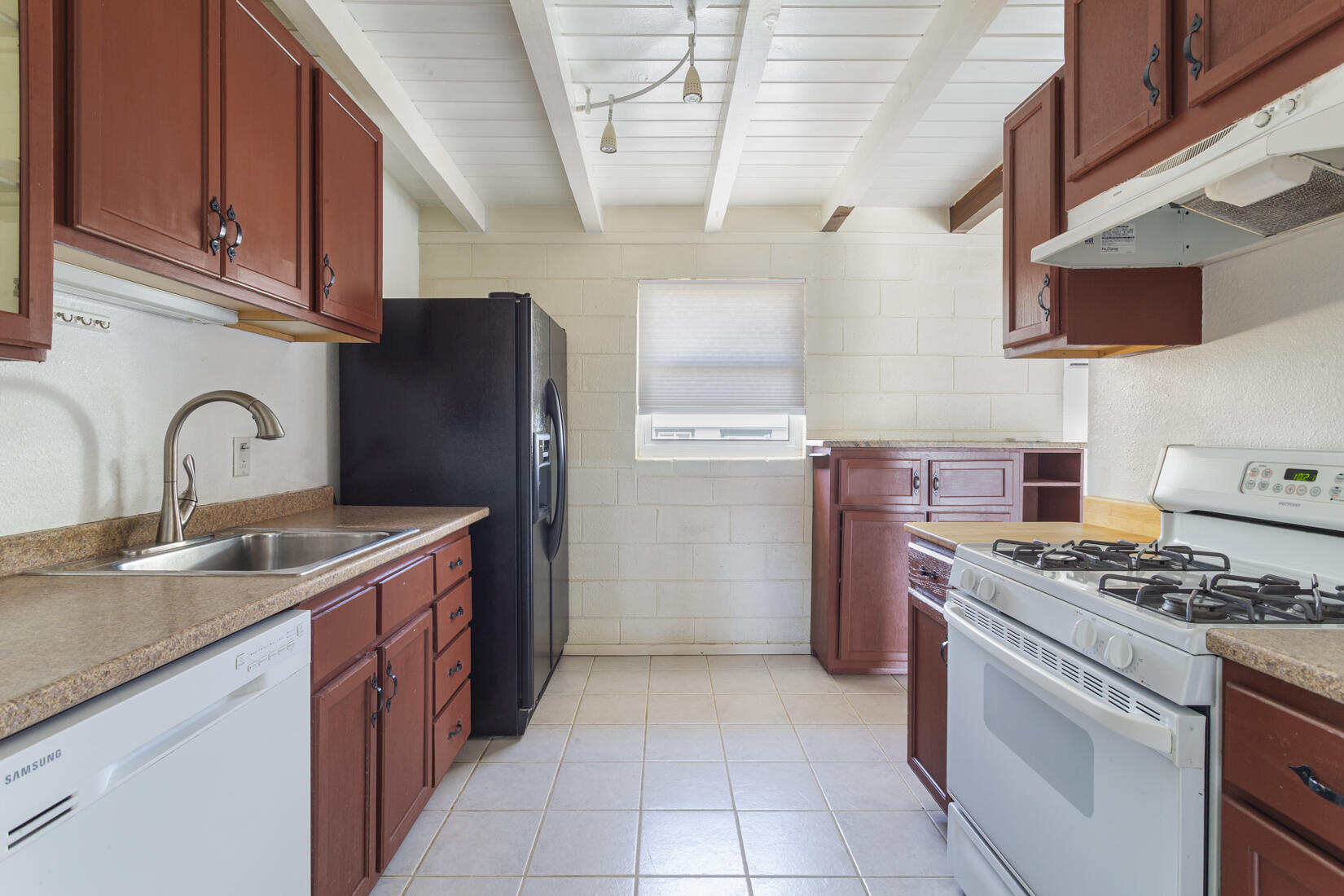 Photo 10 — 1139 Marron Circle NE