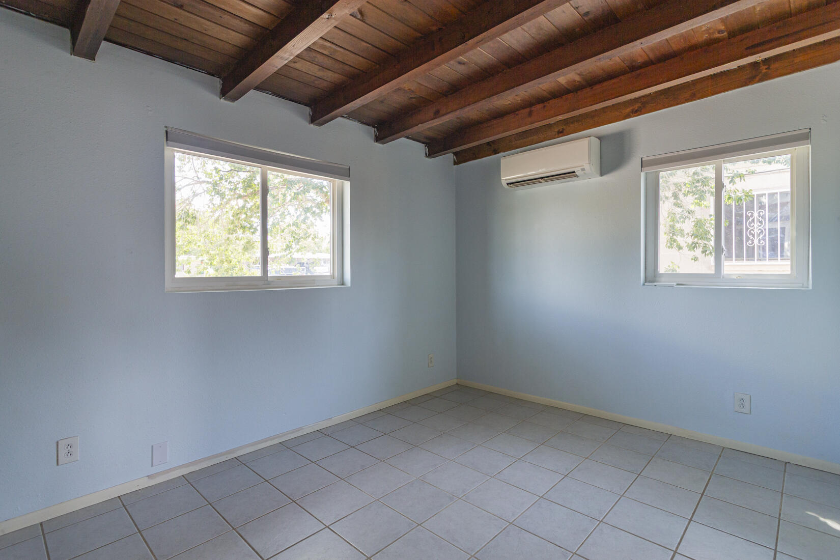 Photo 17 — 1139 Marron Circle NE