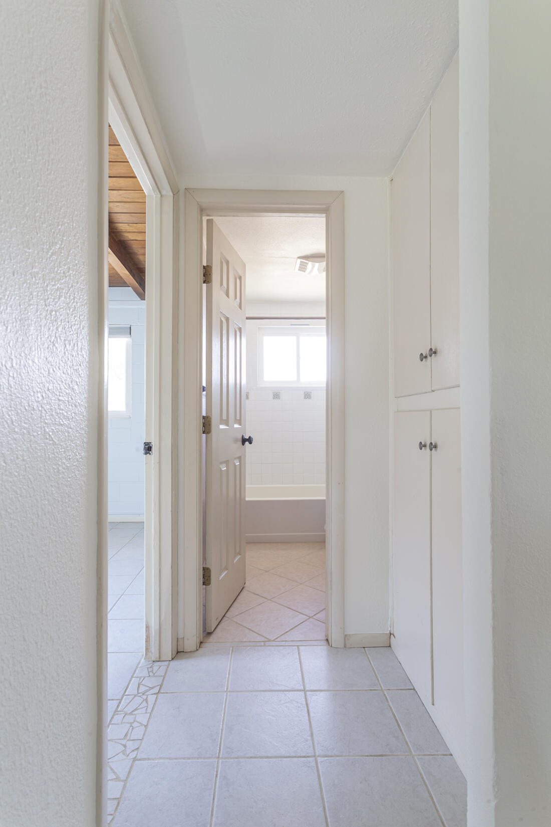 Photo 19 — 1139 Marron Circle NE