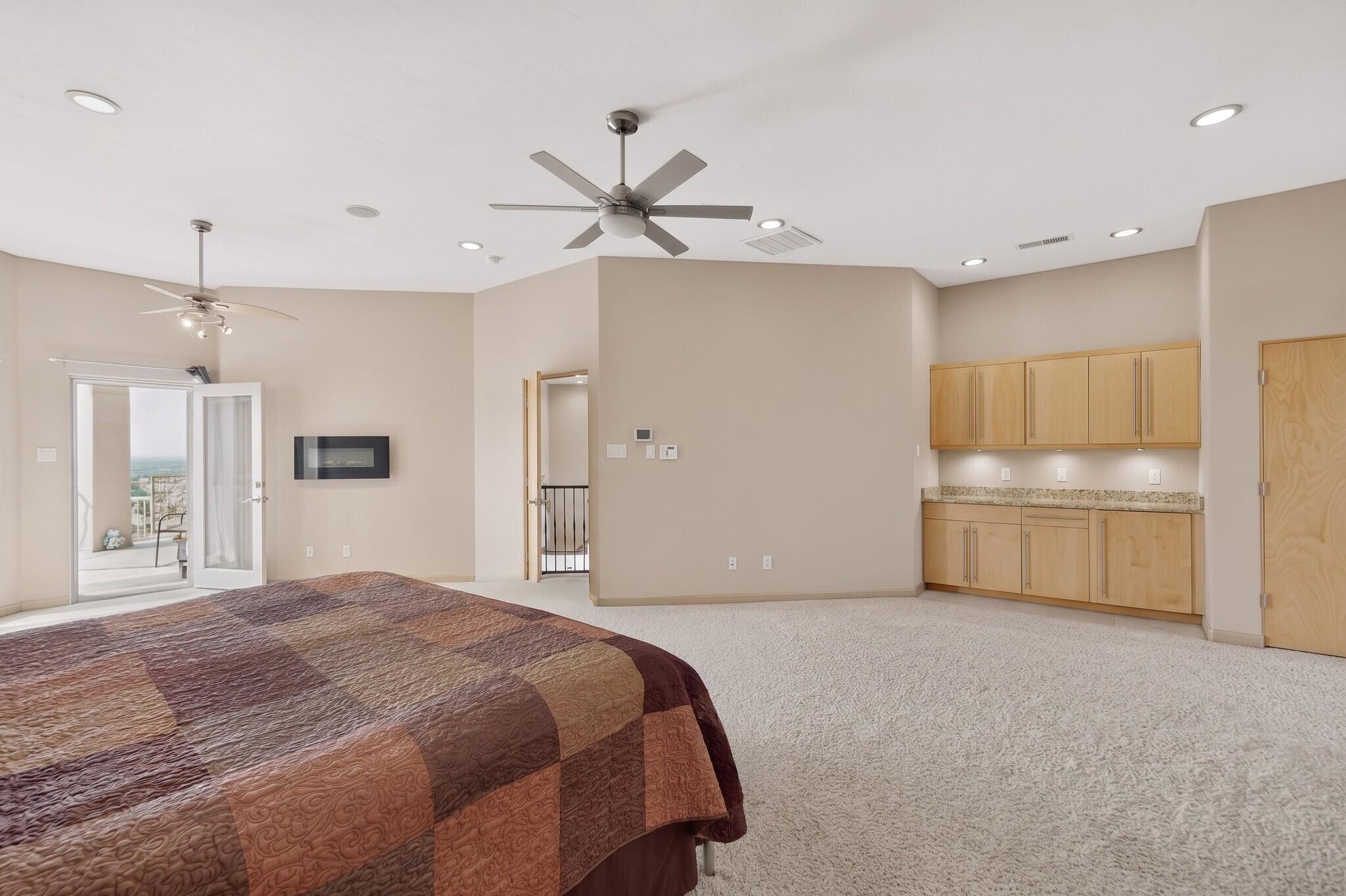 Photo 12 — 1314 Sara Way SE