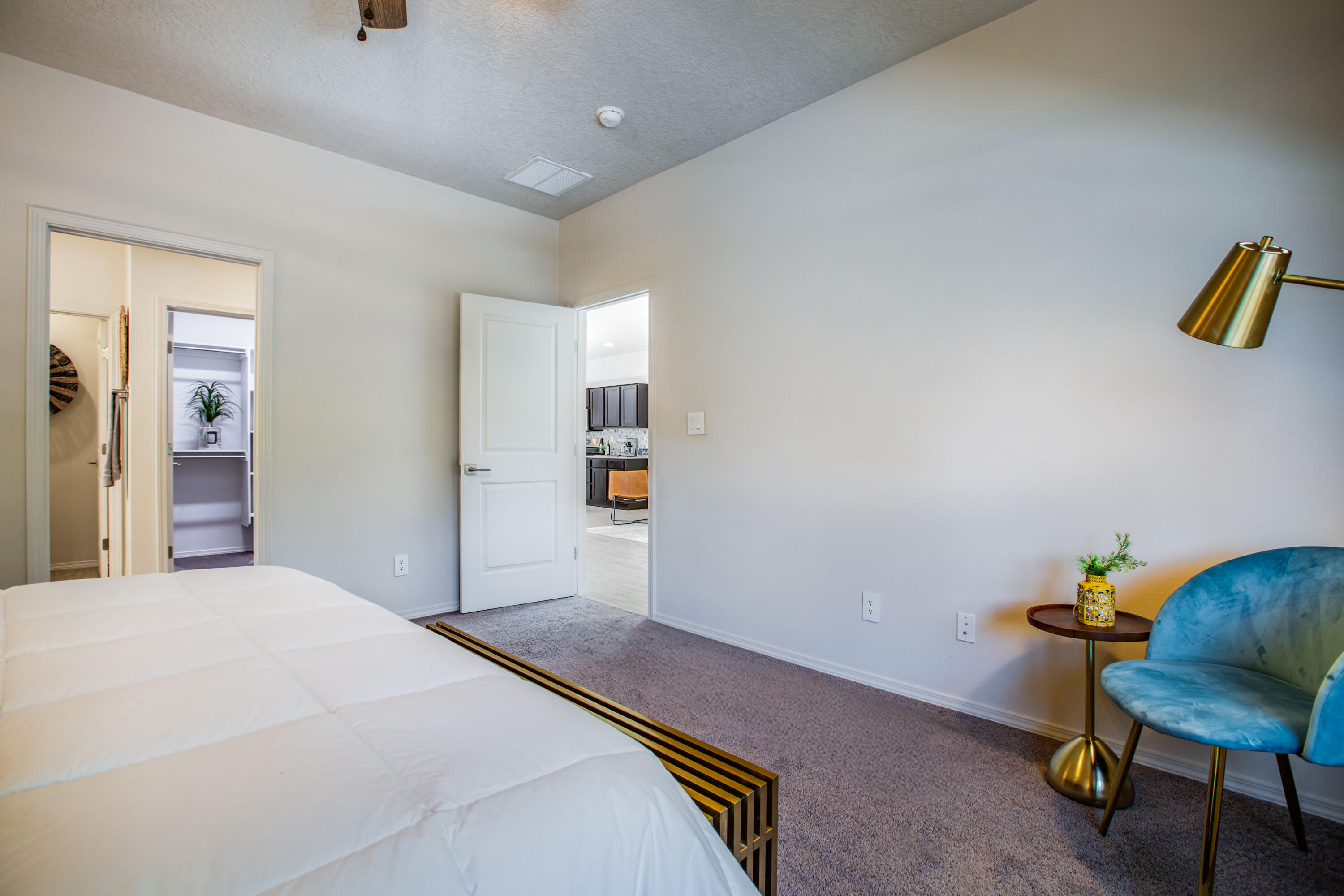Photo 13 — 6129 Strand Loop SE
