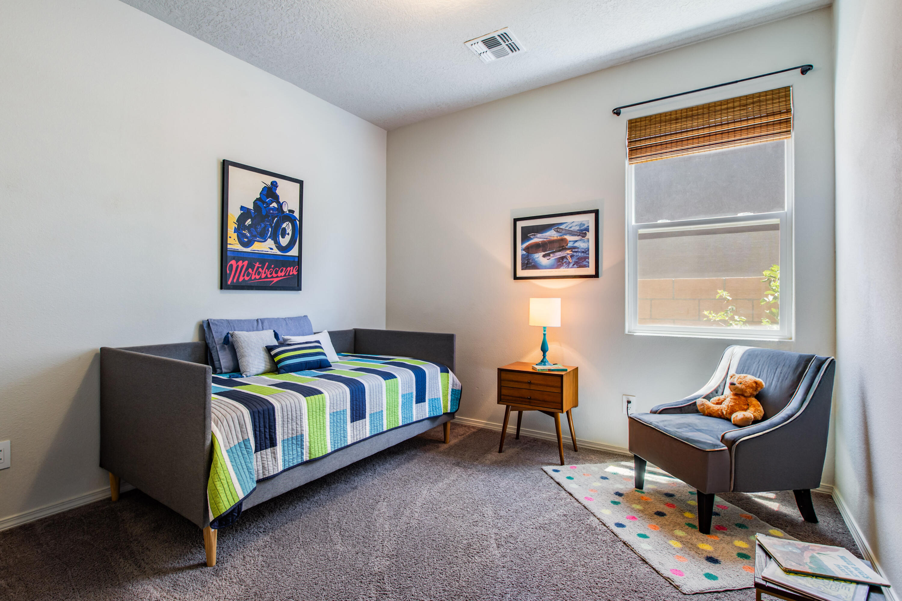 Photo 11 — 6129 Strand Loop SE