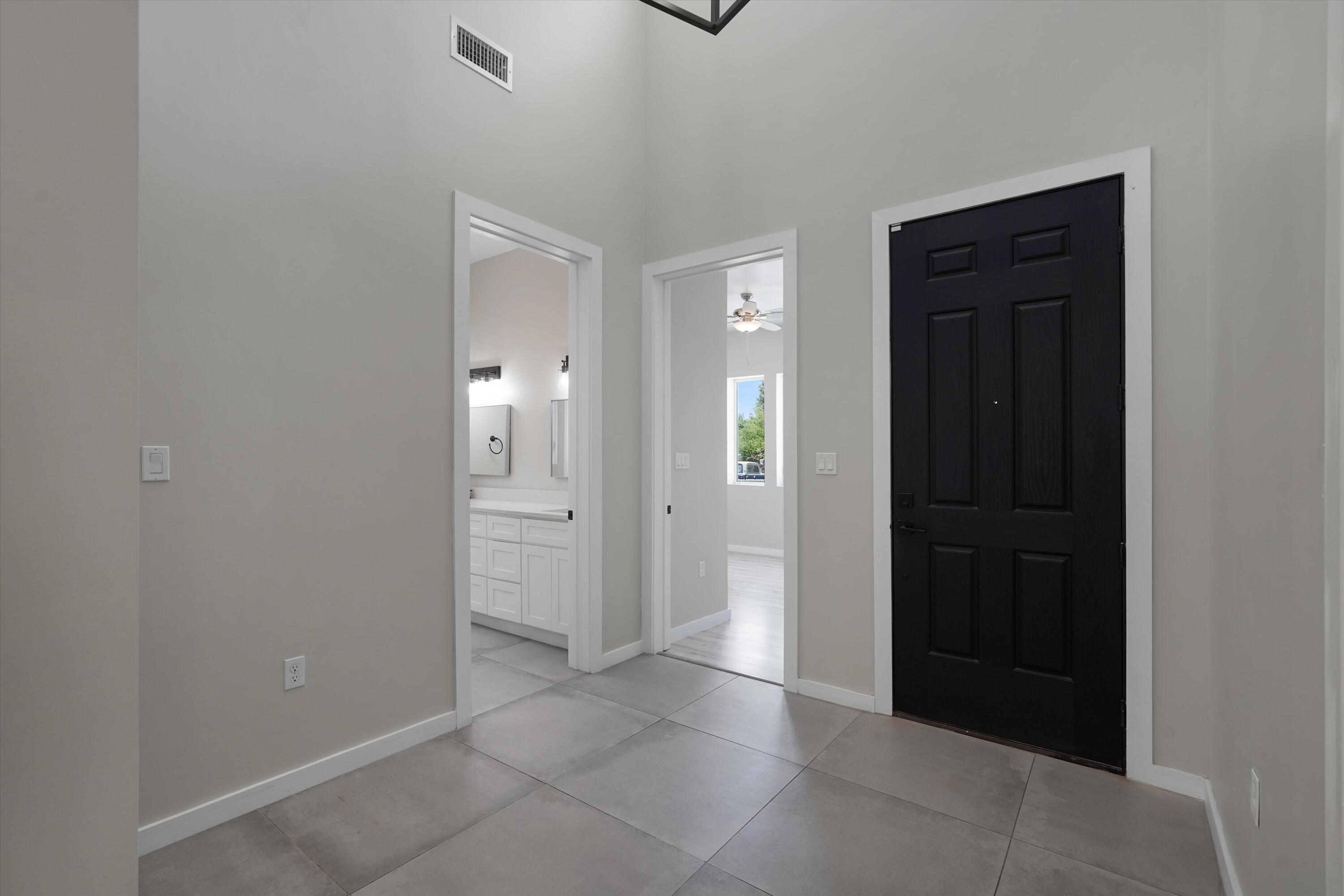 Photo 3 — 1702 Lark Drive NE