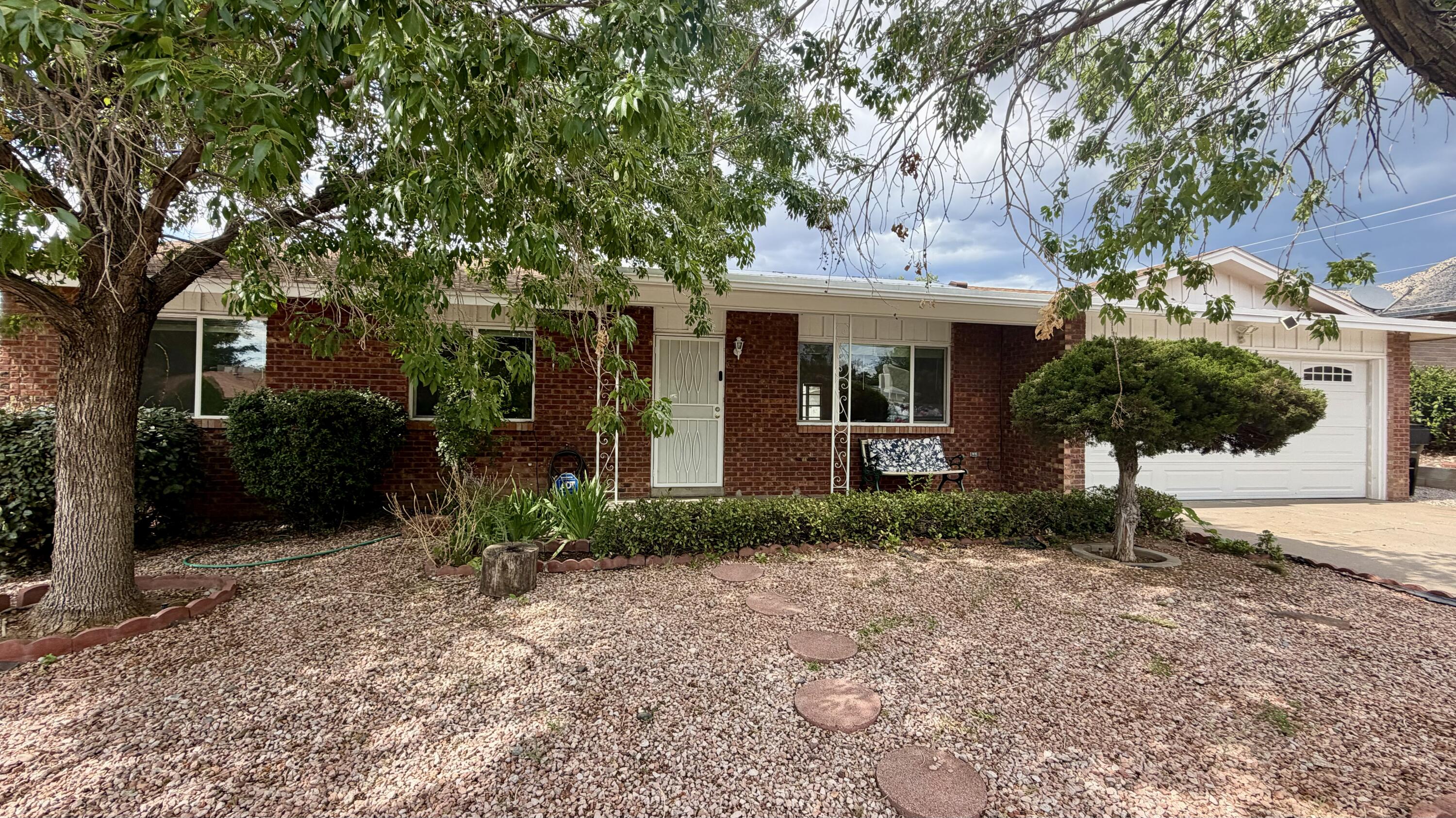 12205 Brentwood Hills Boulevard NE, Albuquerque, NM 87112