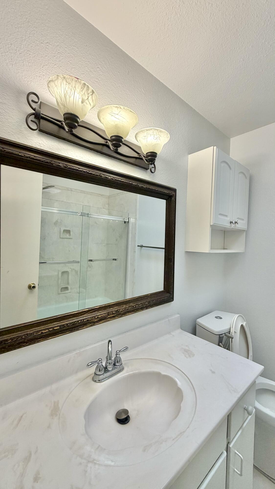 Photo 14 — 12205 Brentwood Hills Boulevard NE