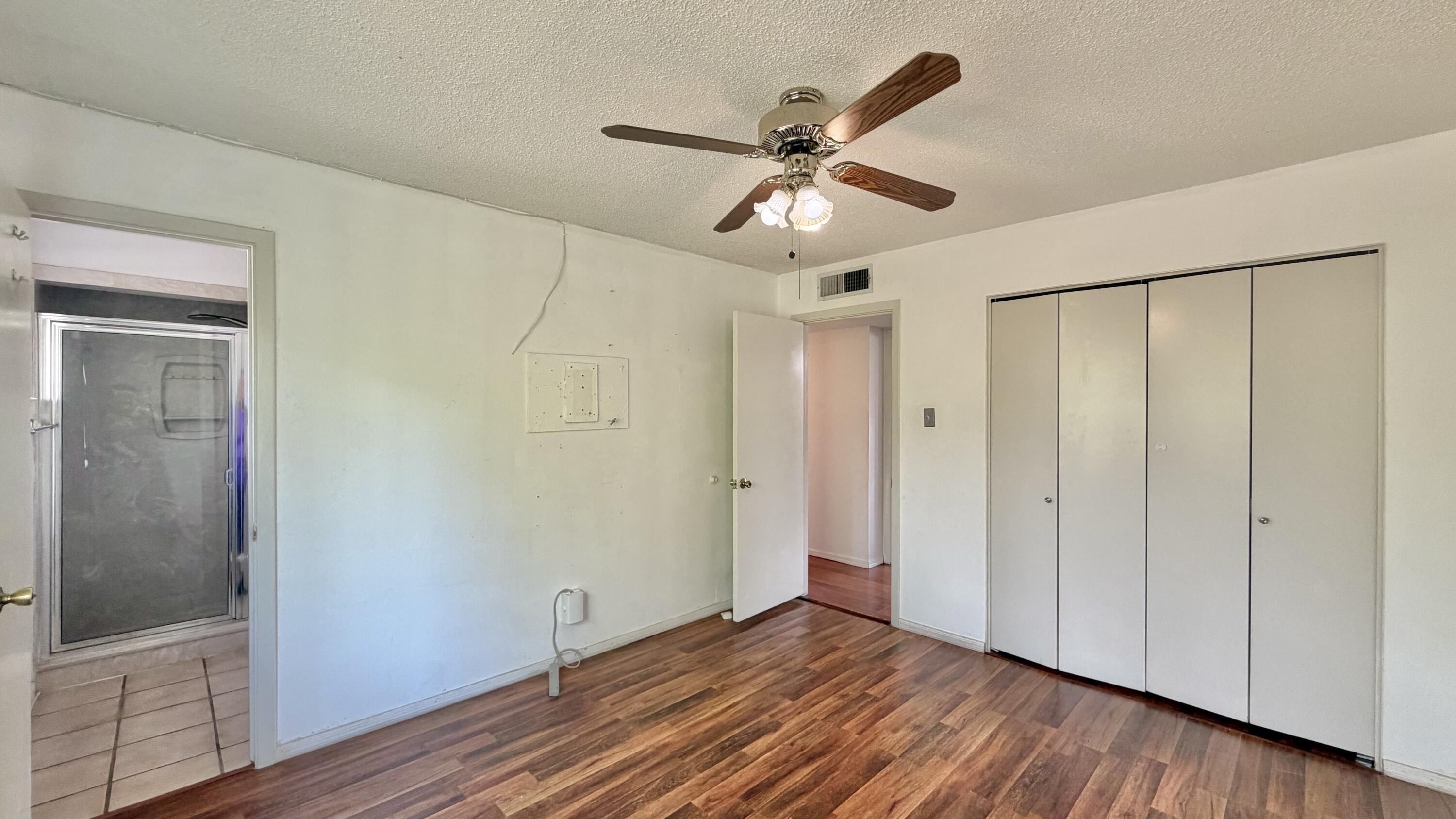 Photo 10 — 12205 Brentwood Hills Boulevard NE
