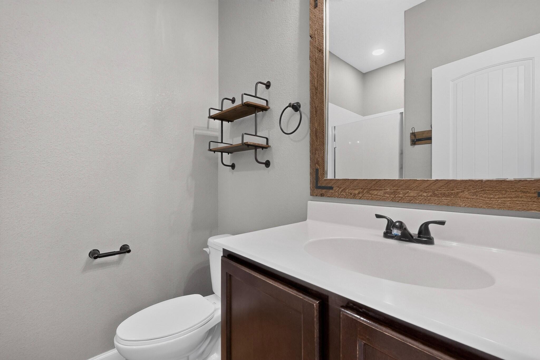 Photo 17 — 3525 Llano Vista Loop NE