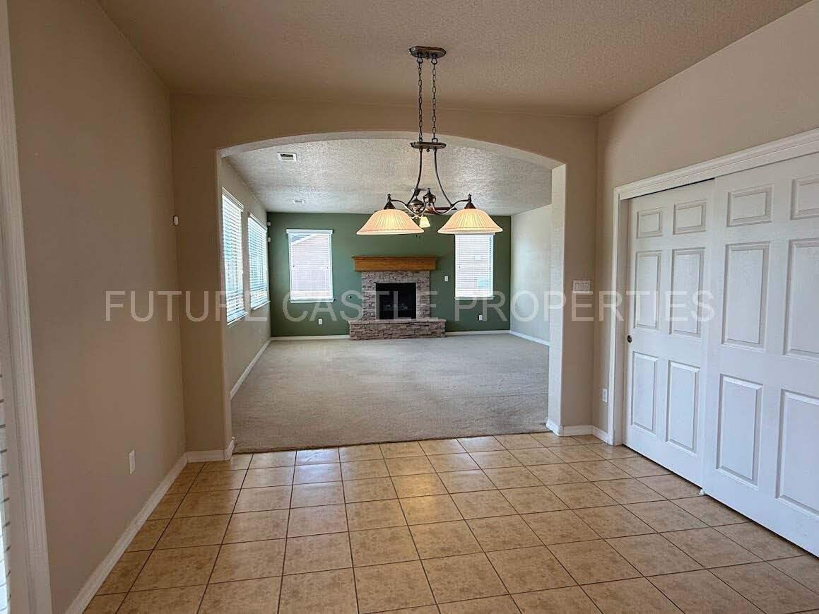 Photo 13 — 1114 Blue Sage Road NE
