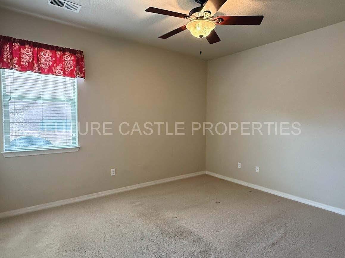 Photo 14 — 1114 Blue Sage Road NE