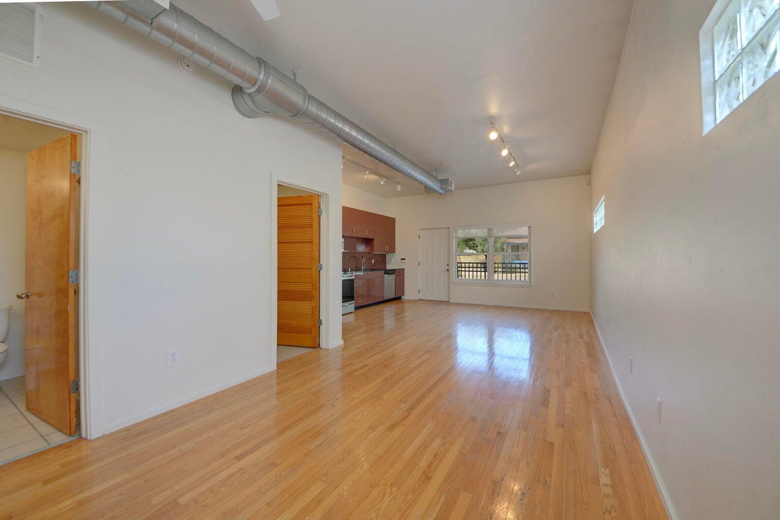 Photo 15 — 400 Copper Avenue NW APT 106