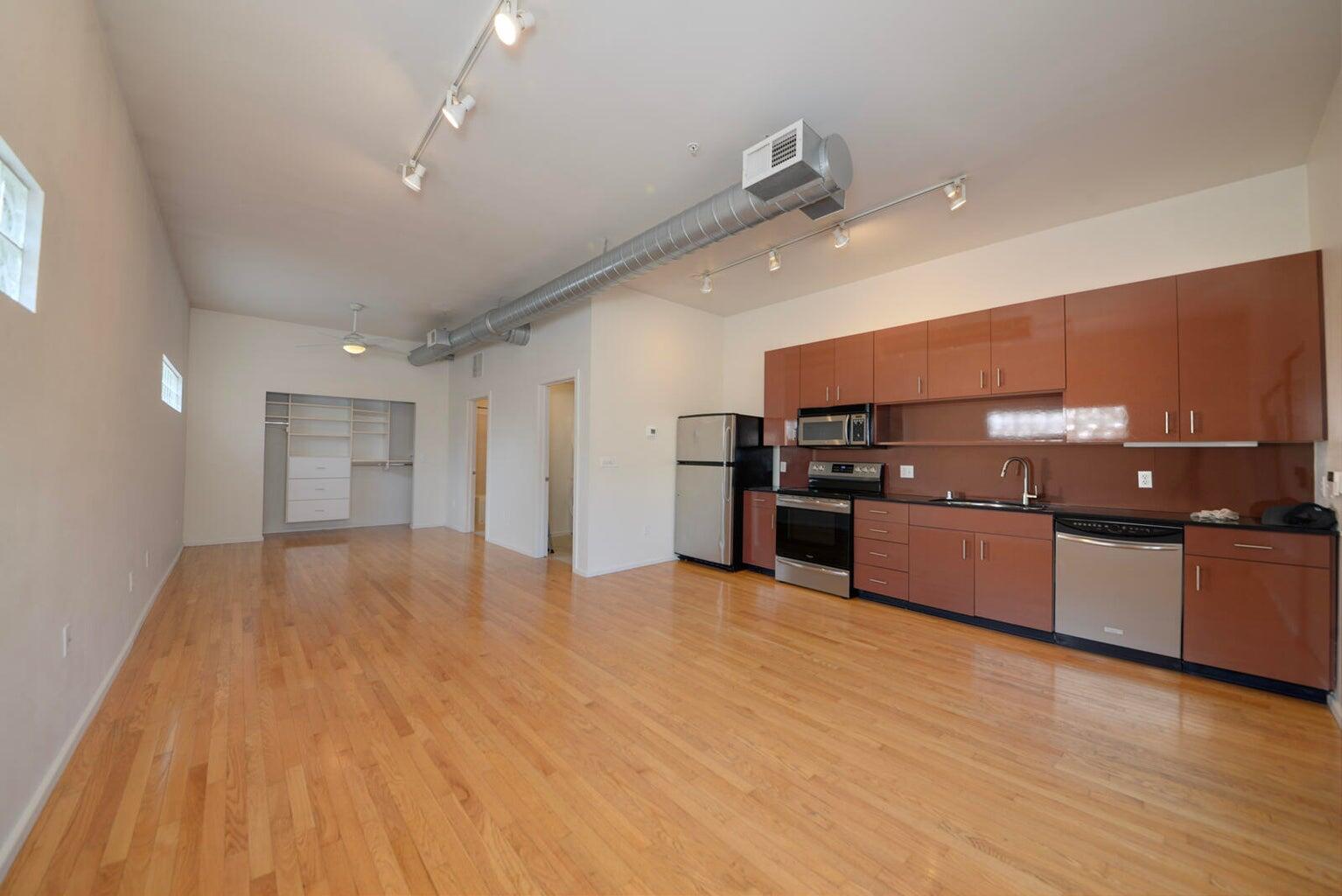 Photo 13 — 400 Copper Avenue NW APT 106